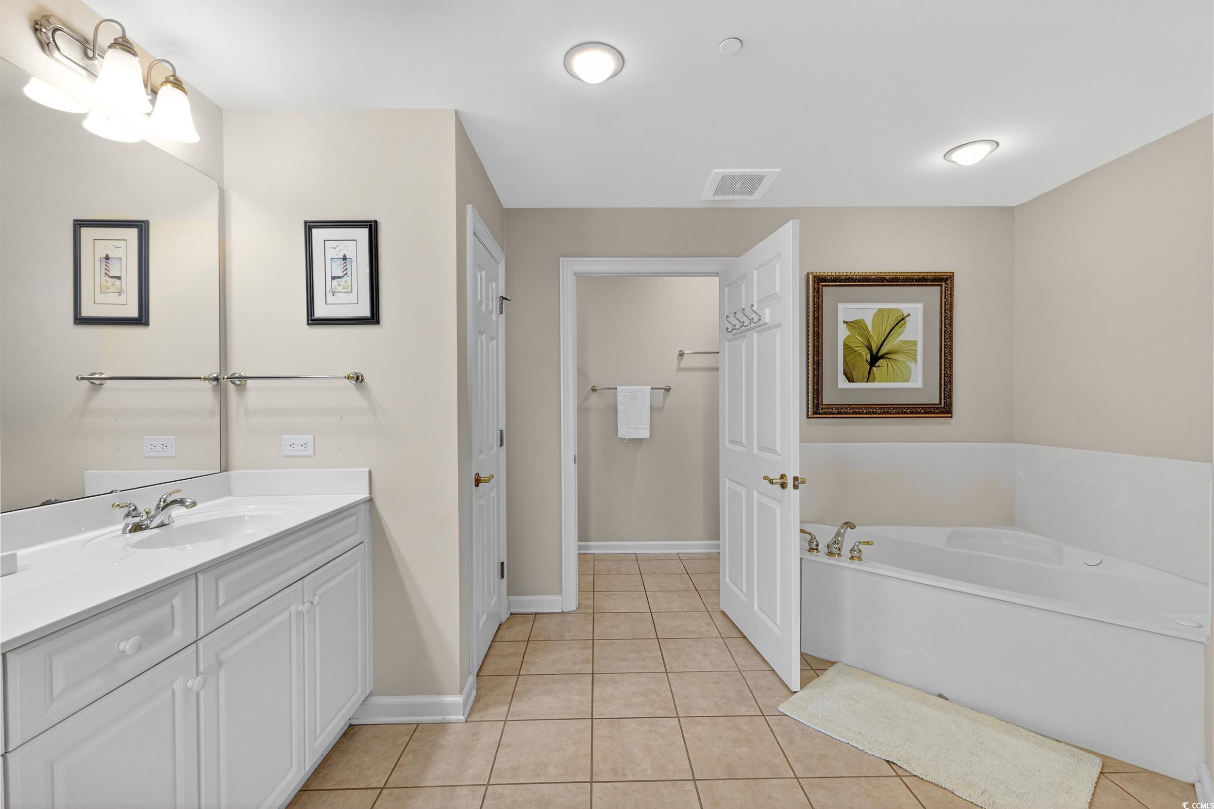 8500 Margate Circle Property Photo 20