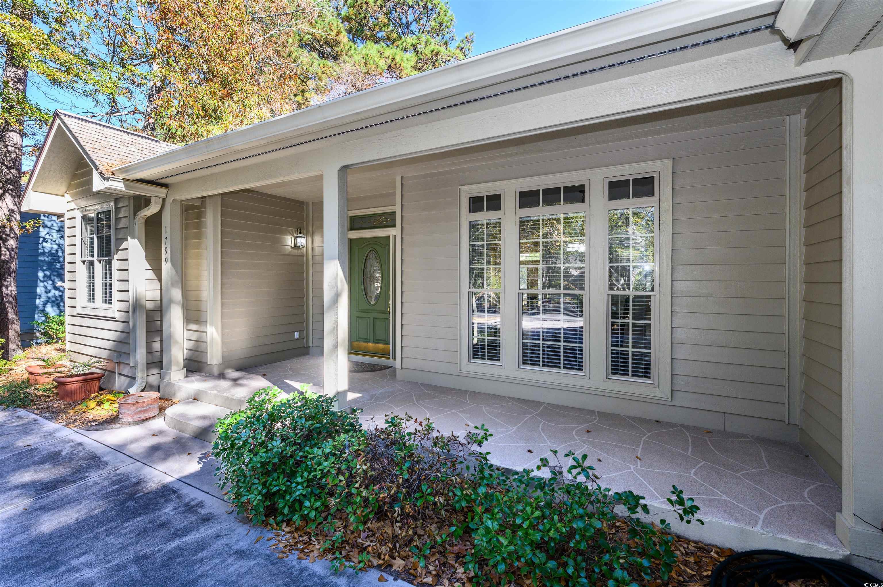 1799 Spinnaker Dr. Property Photo 2