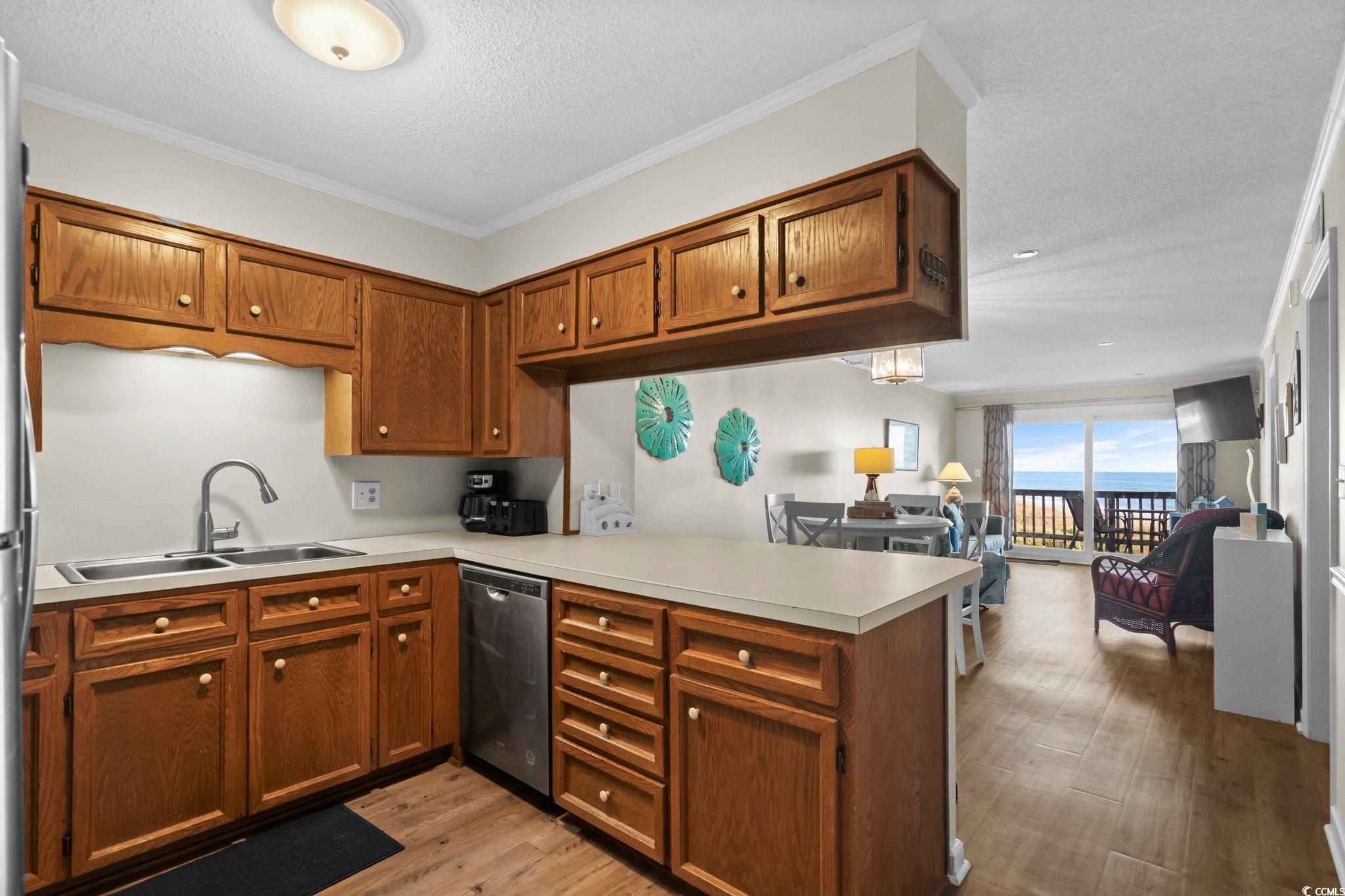 1310 N Waccamaw Dr. Property Photo 15
