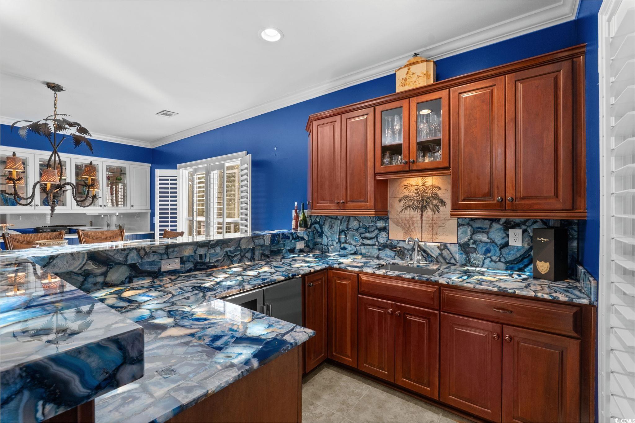 302 Kingston Rd. Property Photo 12