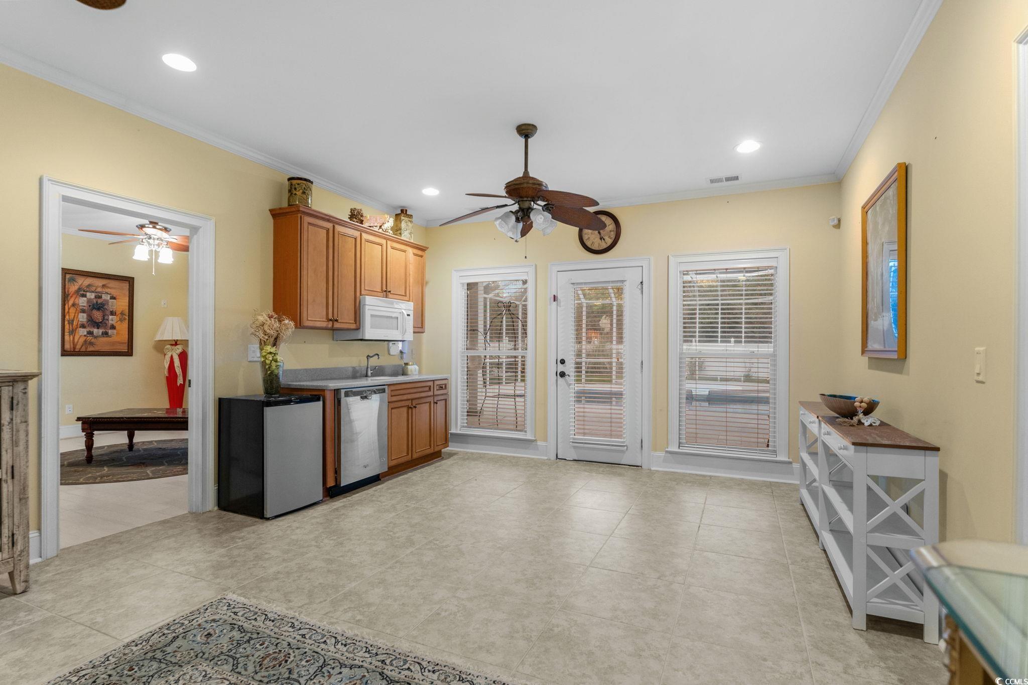 302 Kingston Rd. Property Photo 23