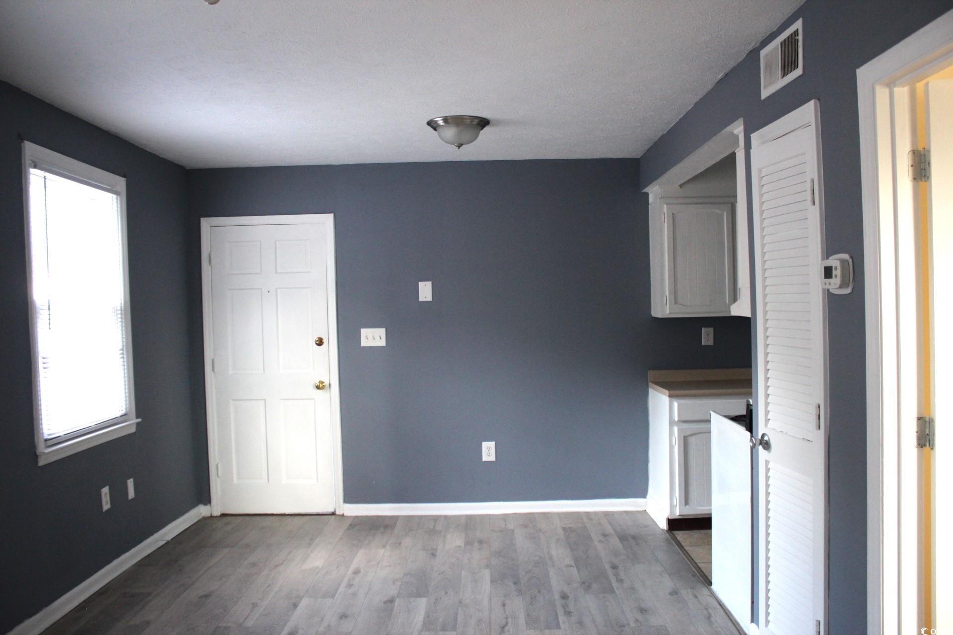 1500 Chester St. Property Photo 3