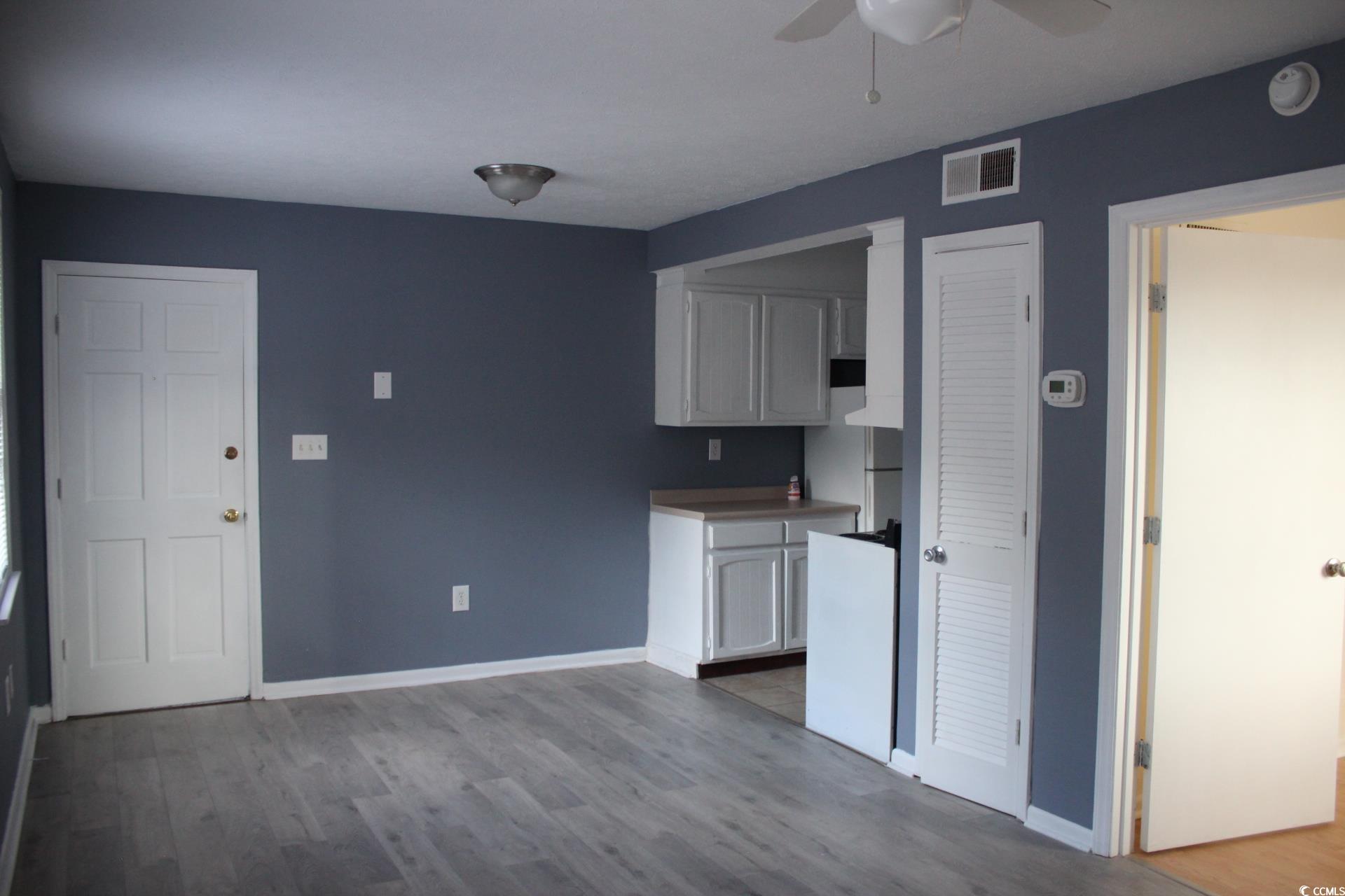 1500 Chester St. Property Photo 6