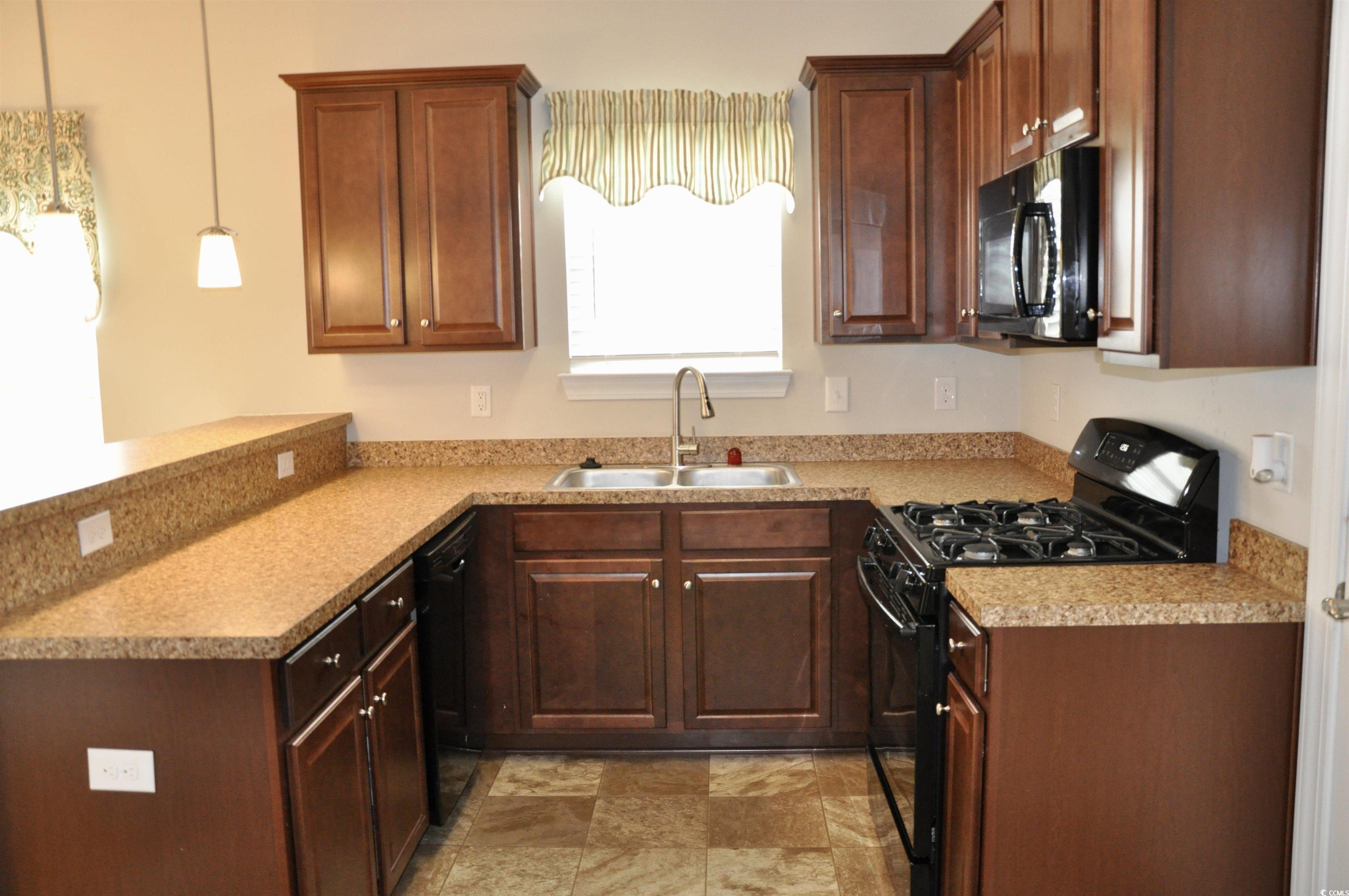 1305 Riverport Dr. Property Photo 14