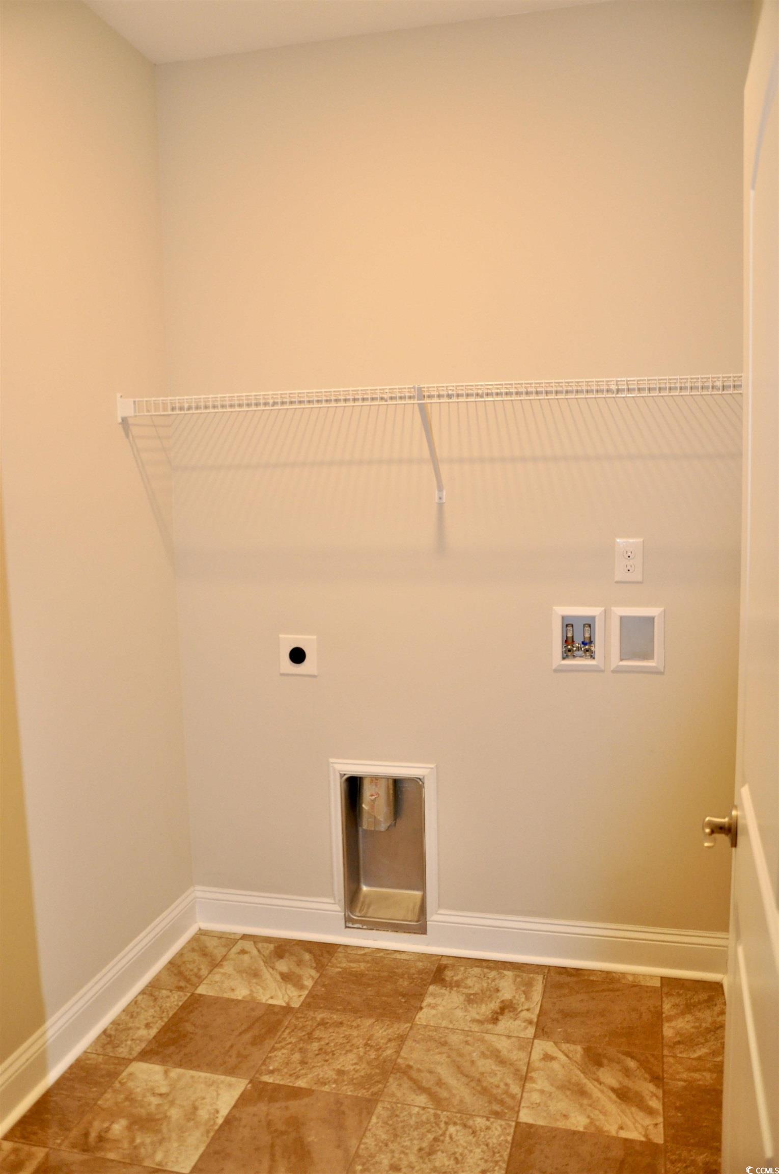 1305 Riverport Dr. Property Photo 23