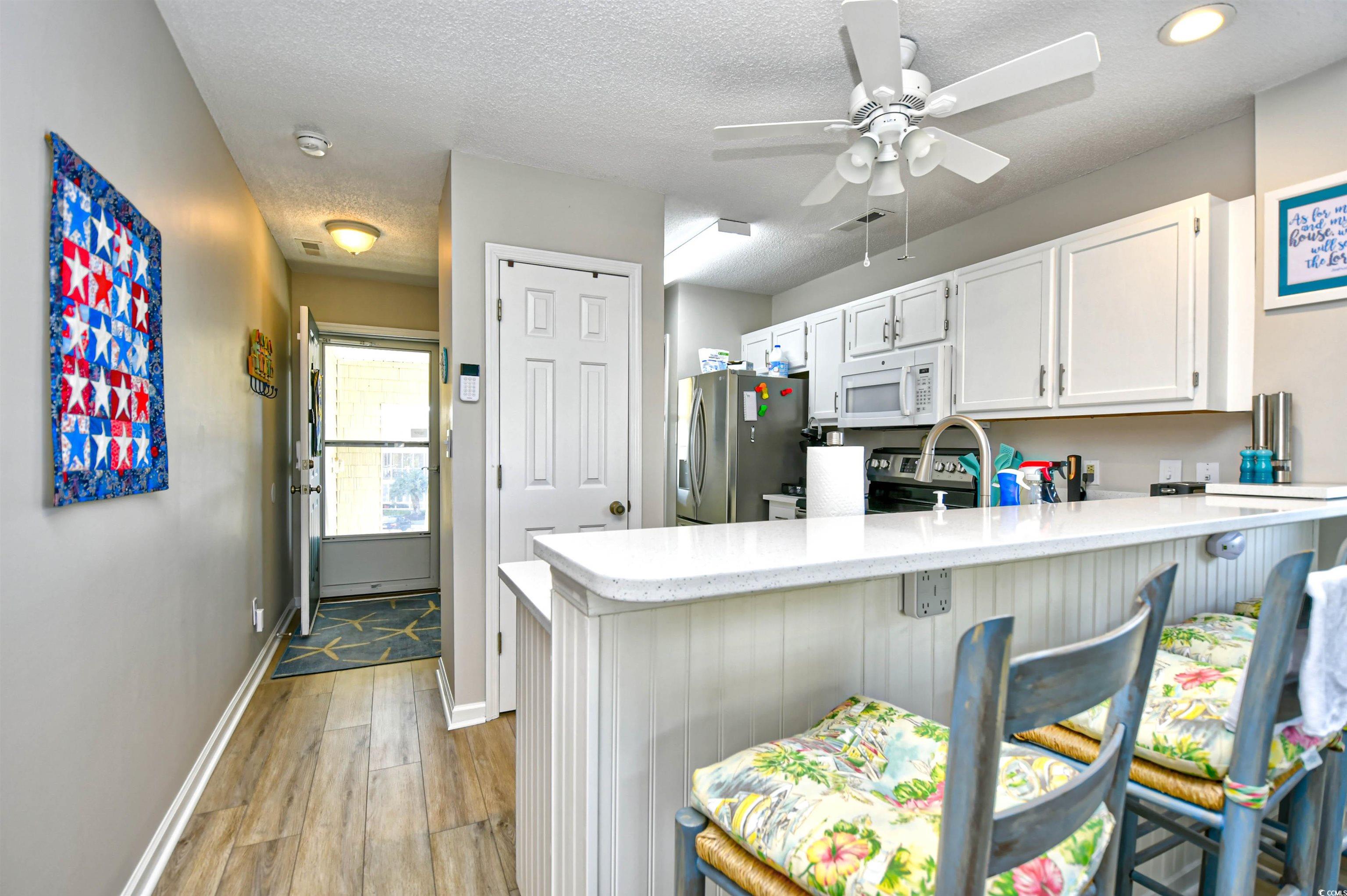 220 Landing Rd. Property Photo 5