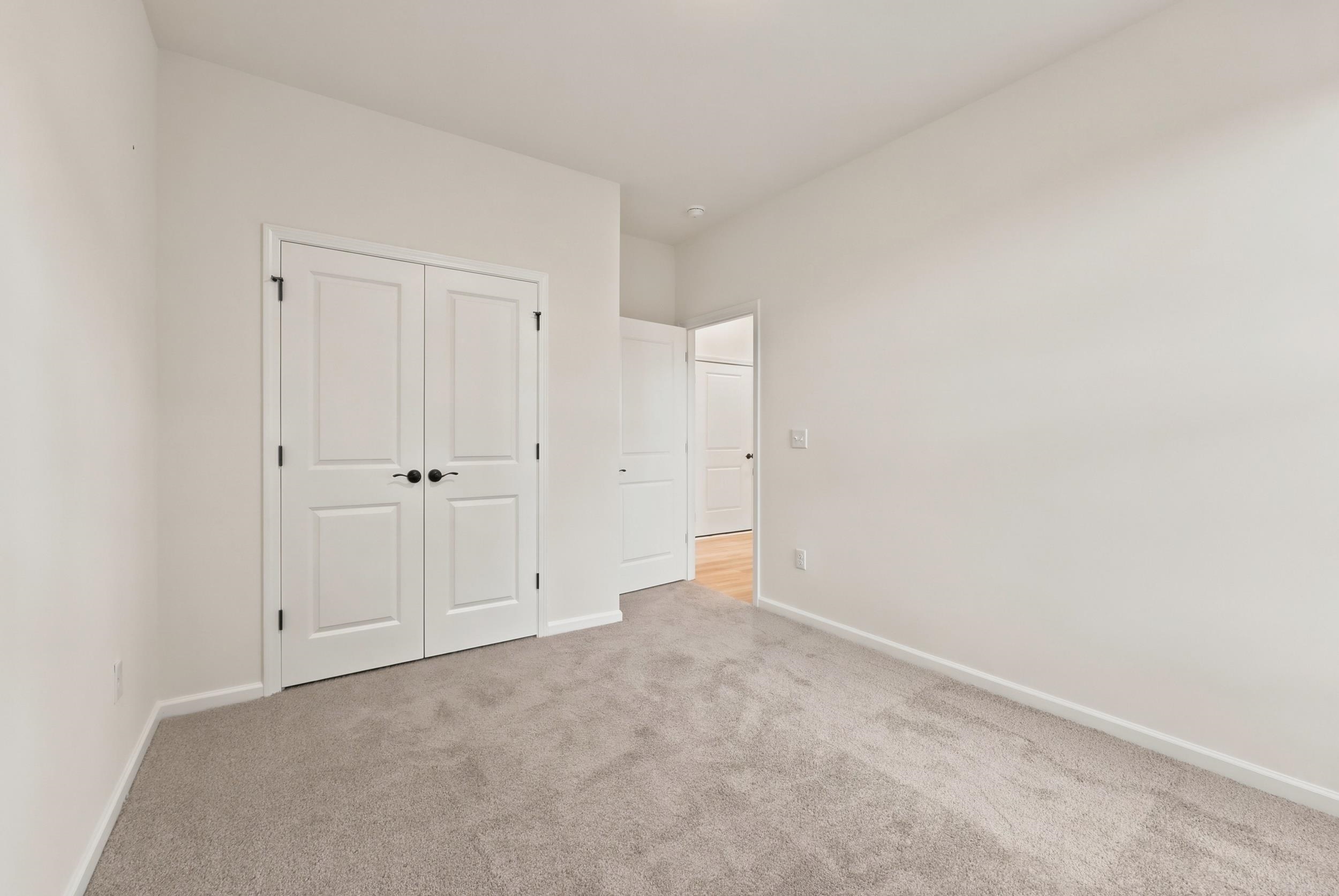 113 Cascade Dr. Property Photo 10