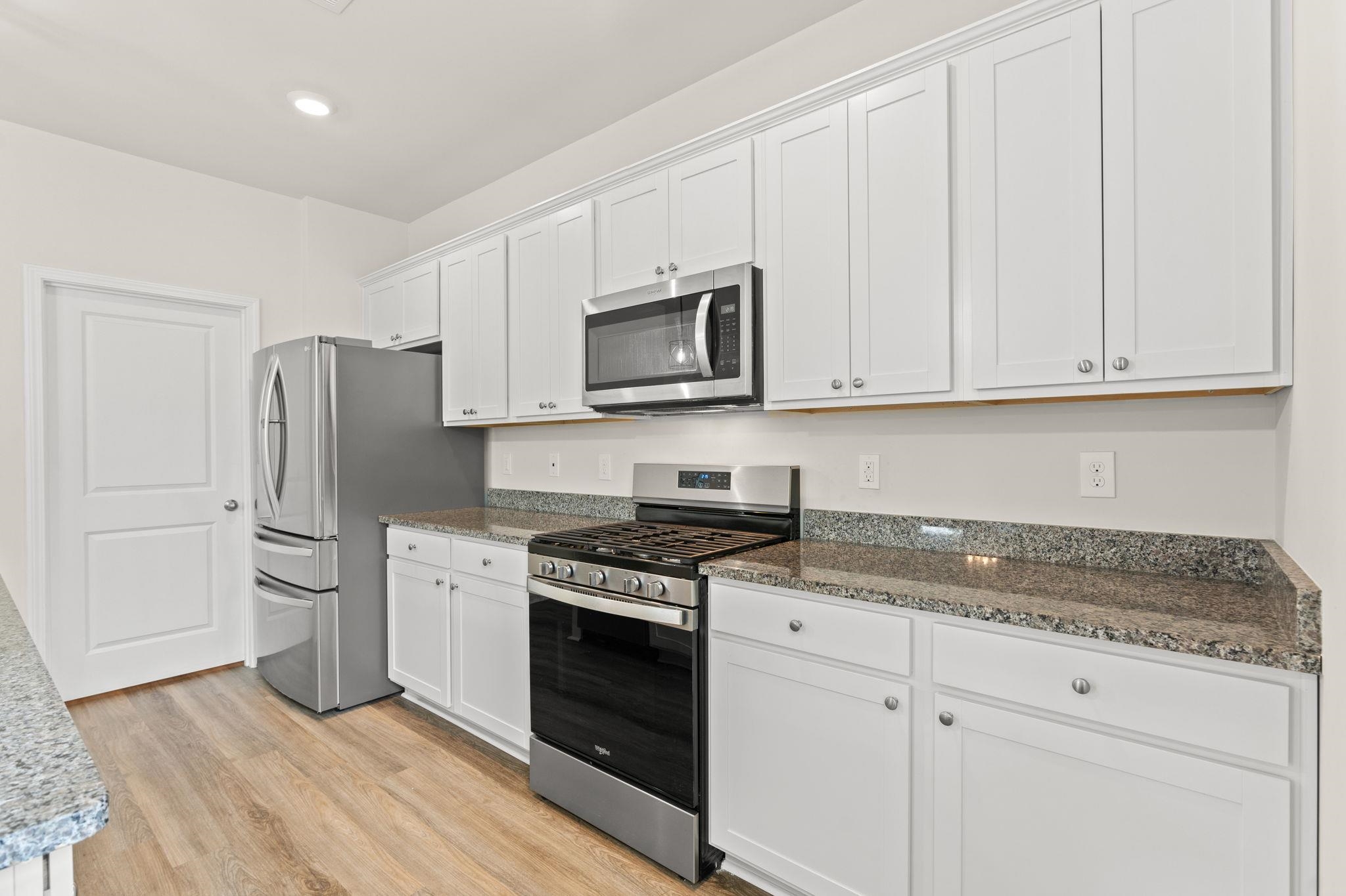 331 Picnic Basket Pl. Property Photo 9