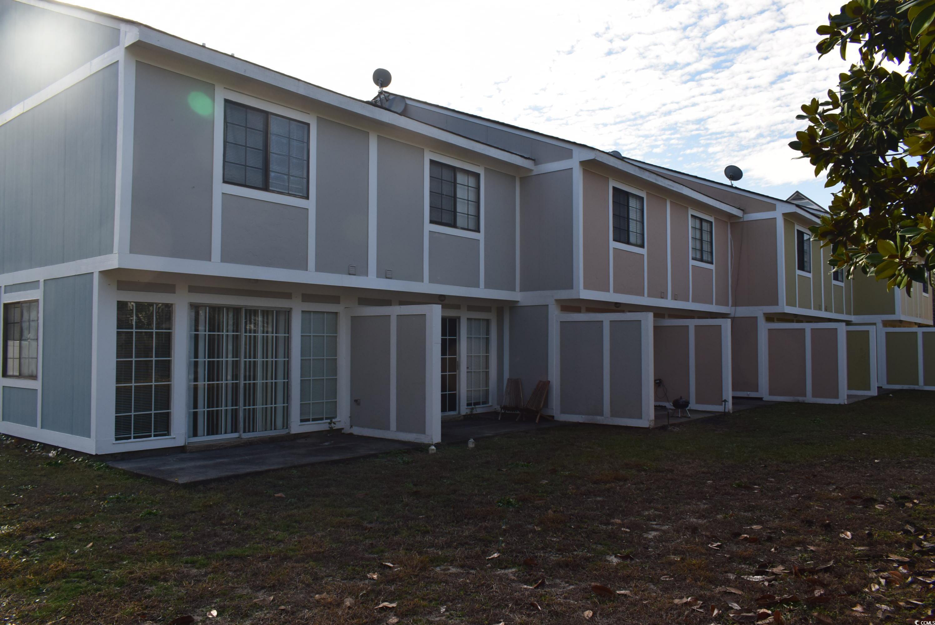 1208 Pinegrove Dr. Property Photo 7