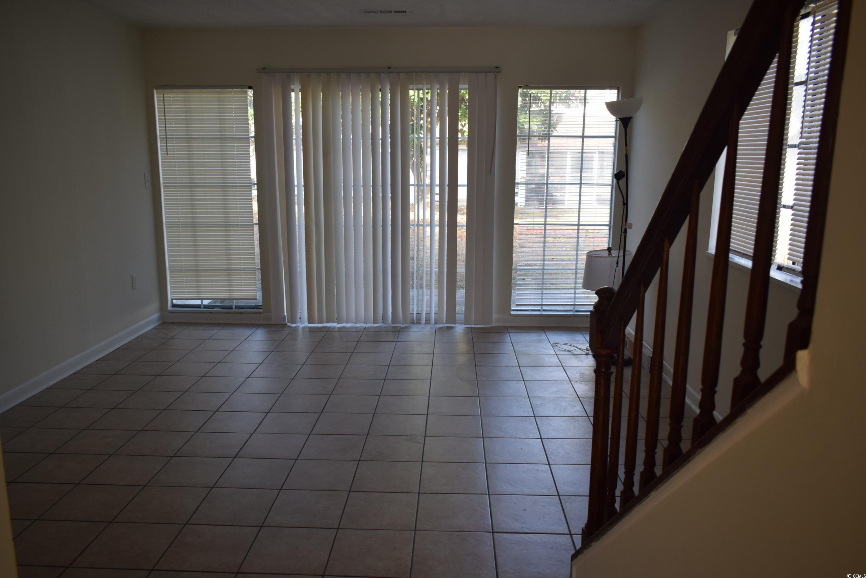 1208 Pinegrove Dr. Property Photo 12