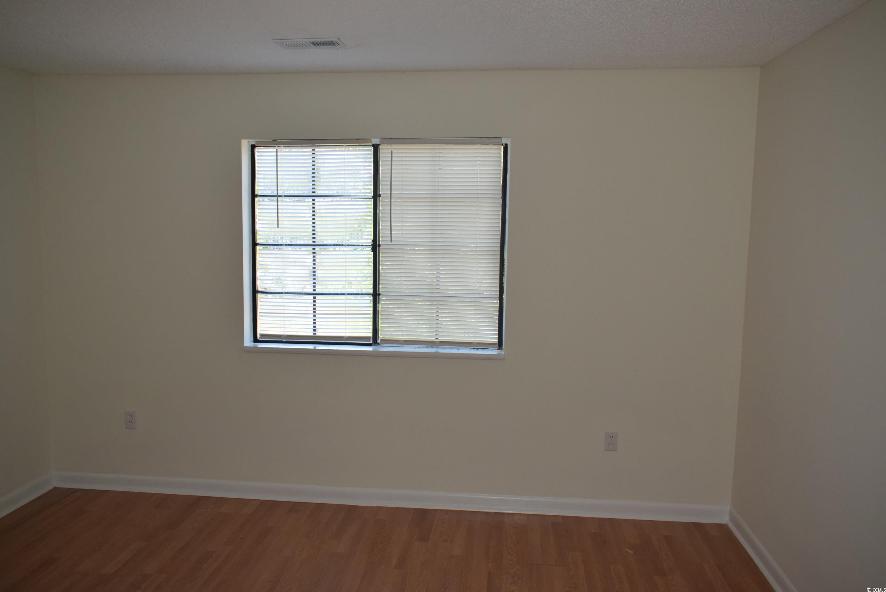 1208 Pinegrove Dr. Property Photo 17