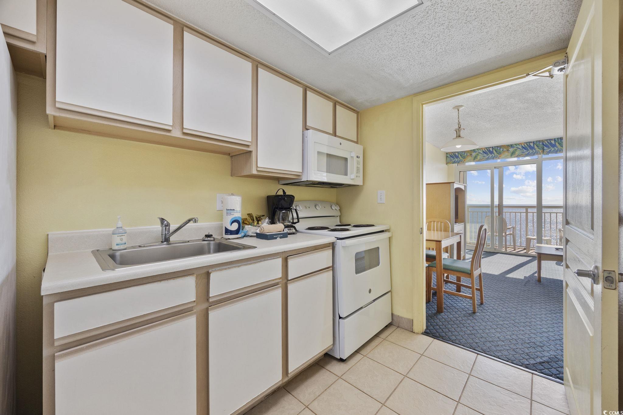 2701 S Ocean Blvd. Property Photo 12