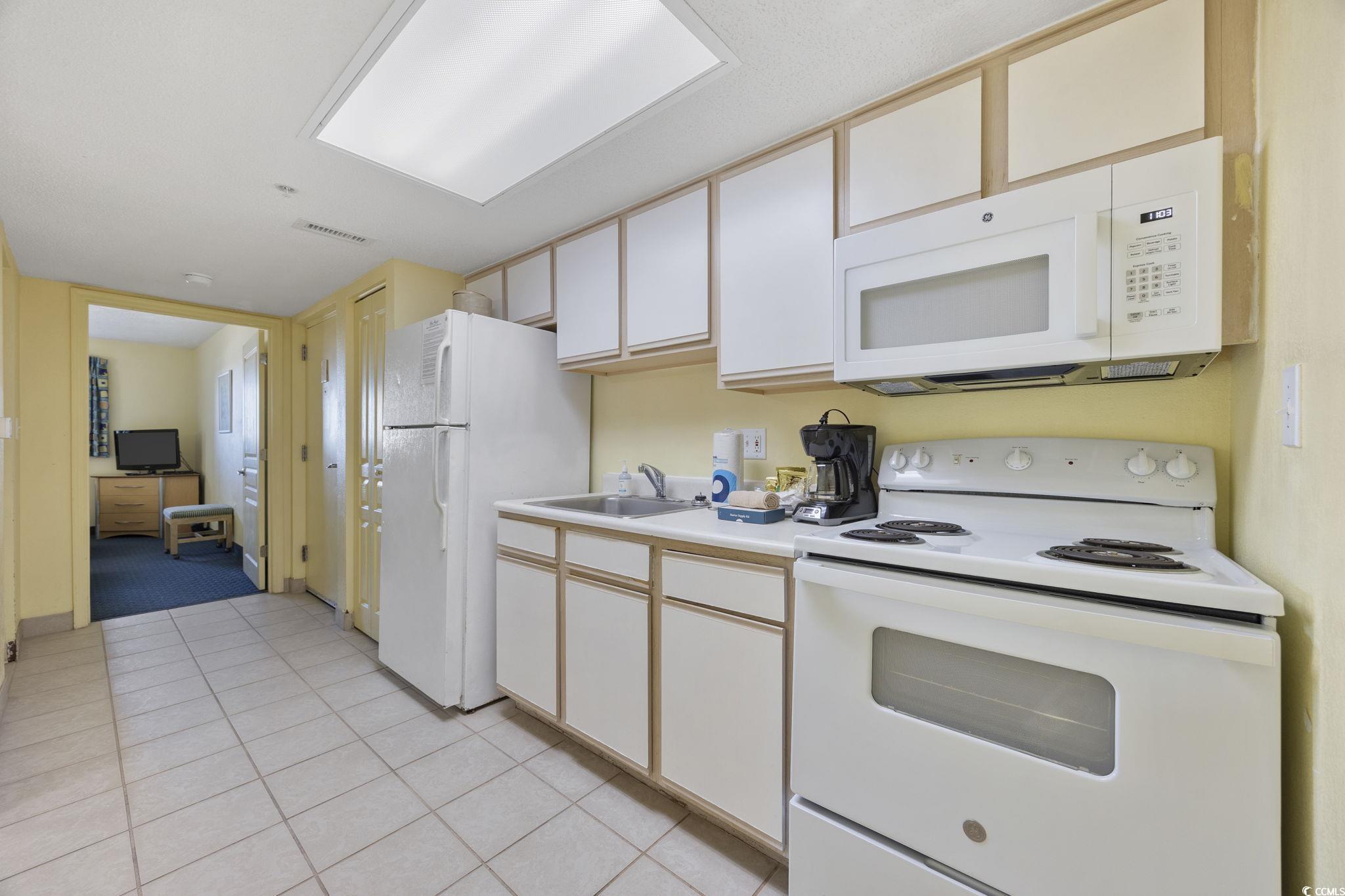 2701 S Ocean Blvd. Property Photo 13