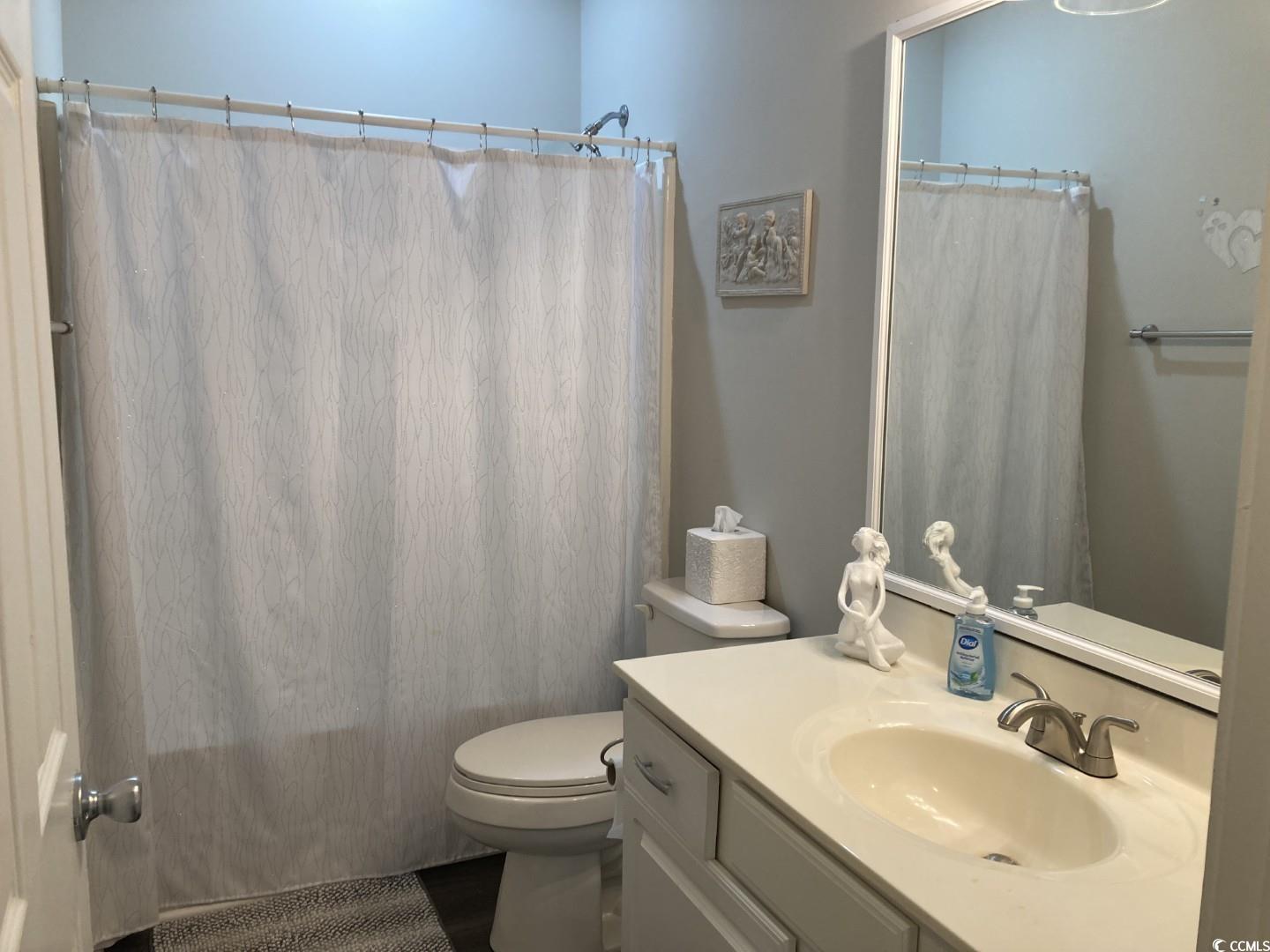 120 Fountain Pointe Ln. Property Photo 8