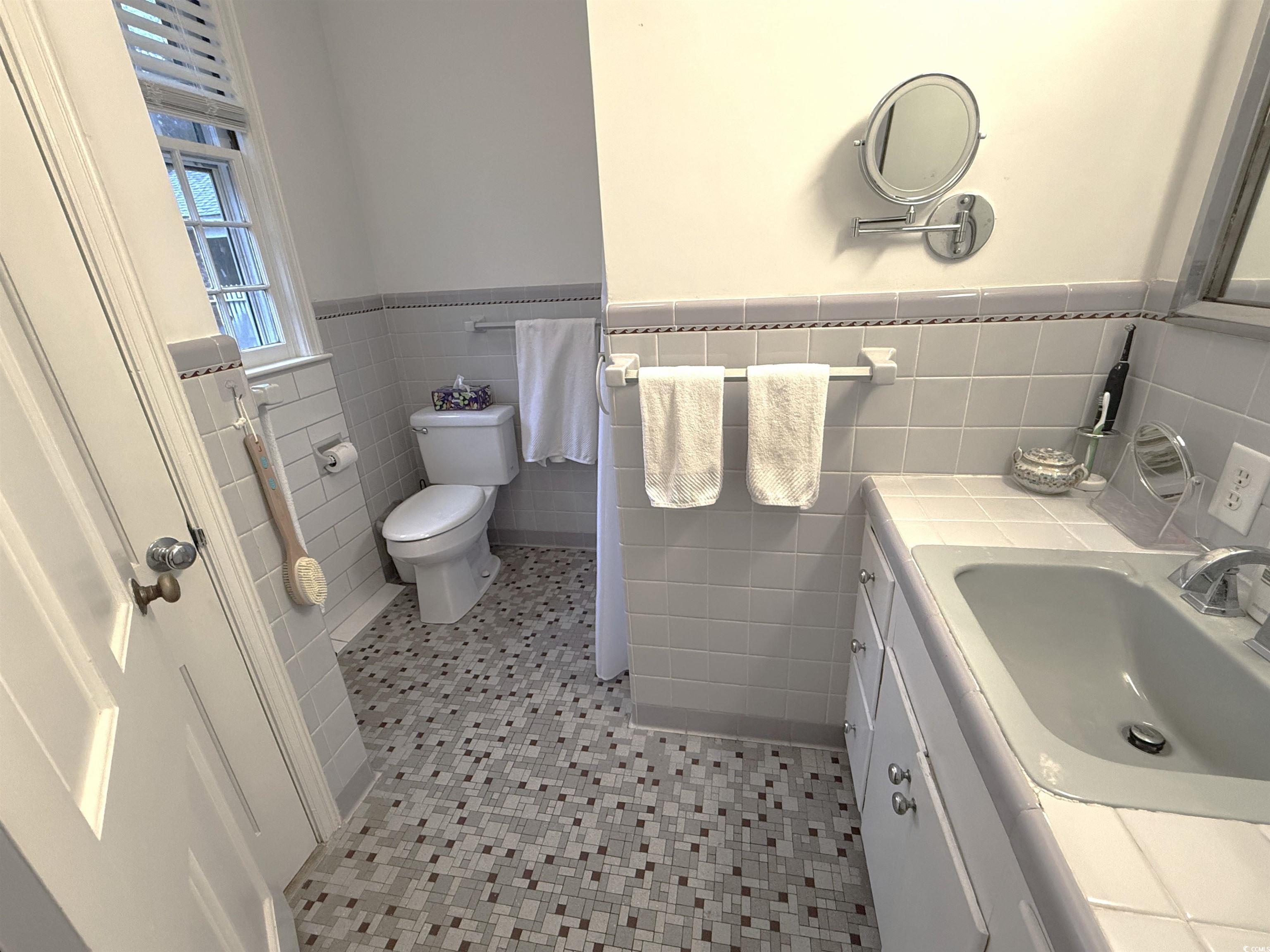 220 Brantley St. Property Photo 34