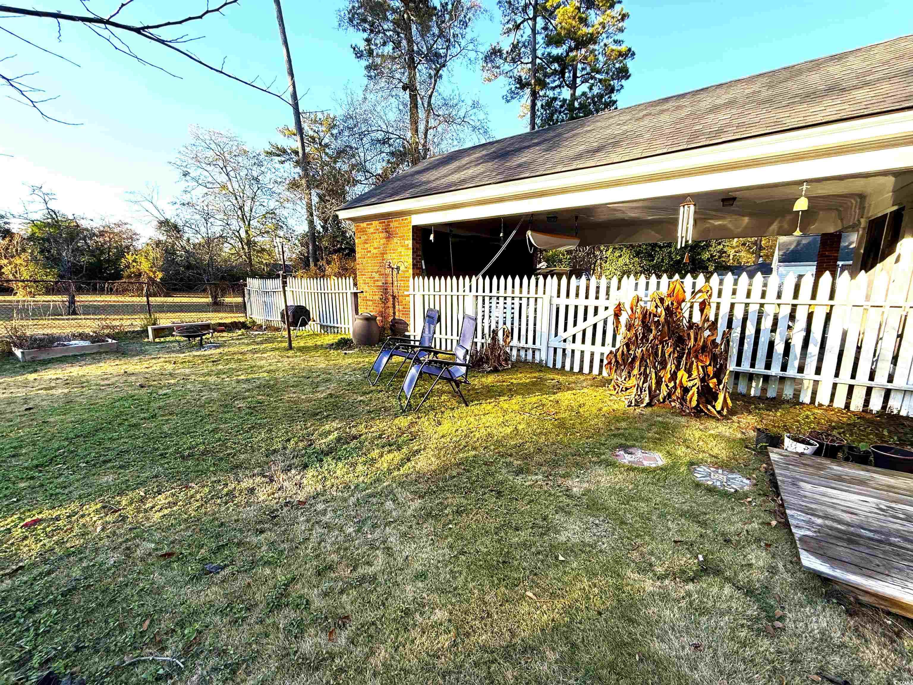 220 Brantley St. Property Photo 39