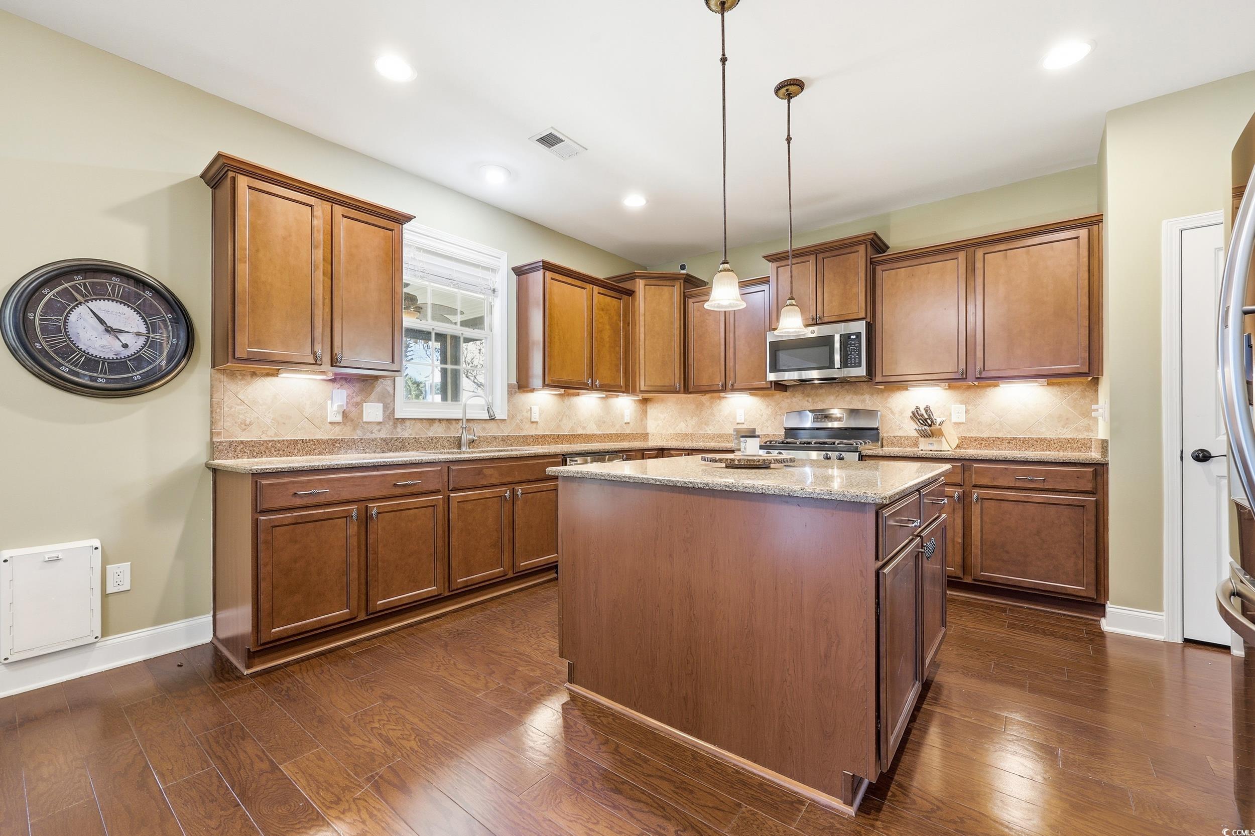 1161 Wyatt Ln. Property Photo 10