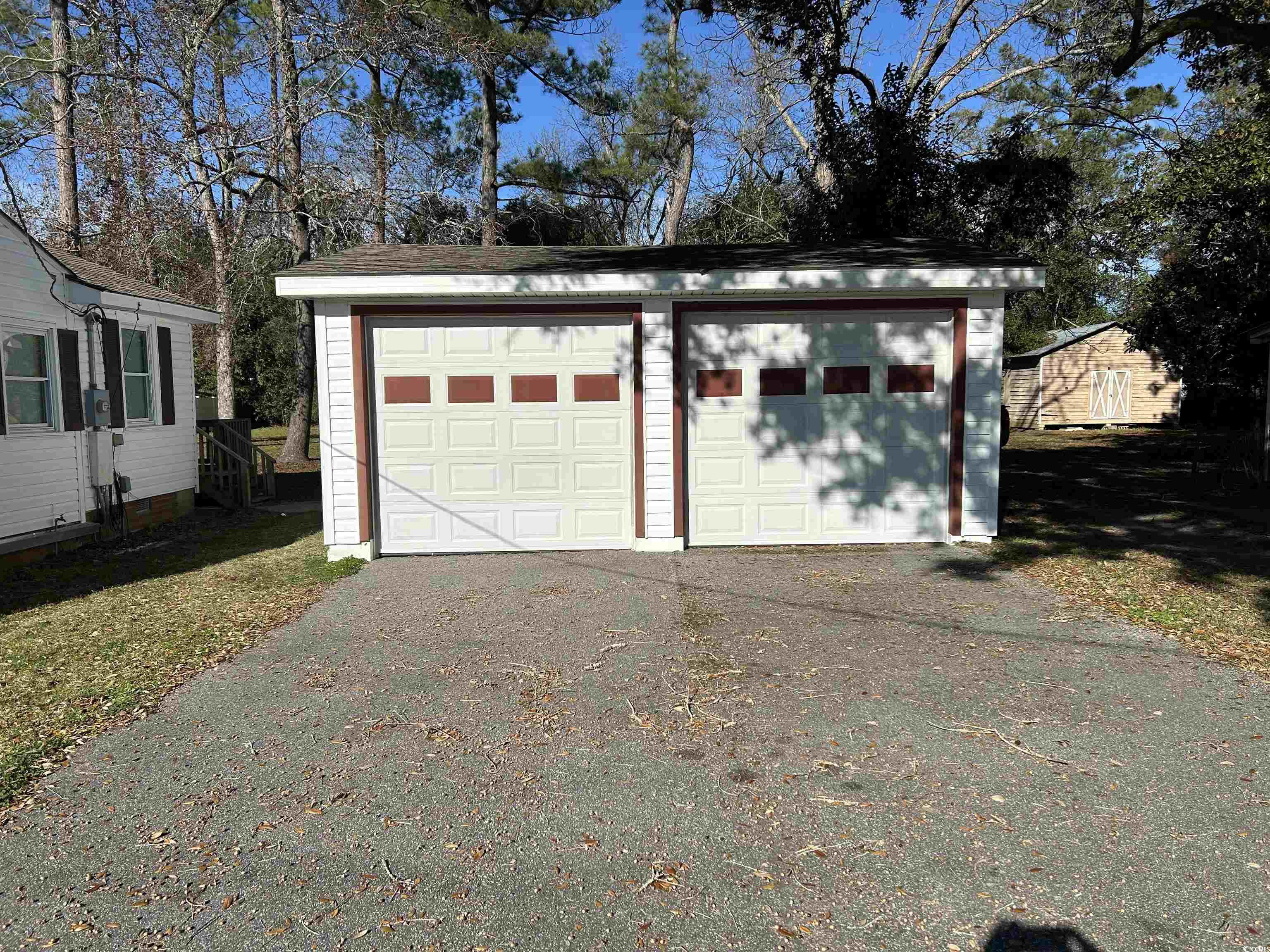 404 E Andrews St. Property Photo 2