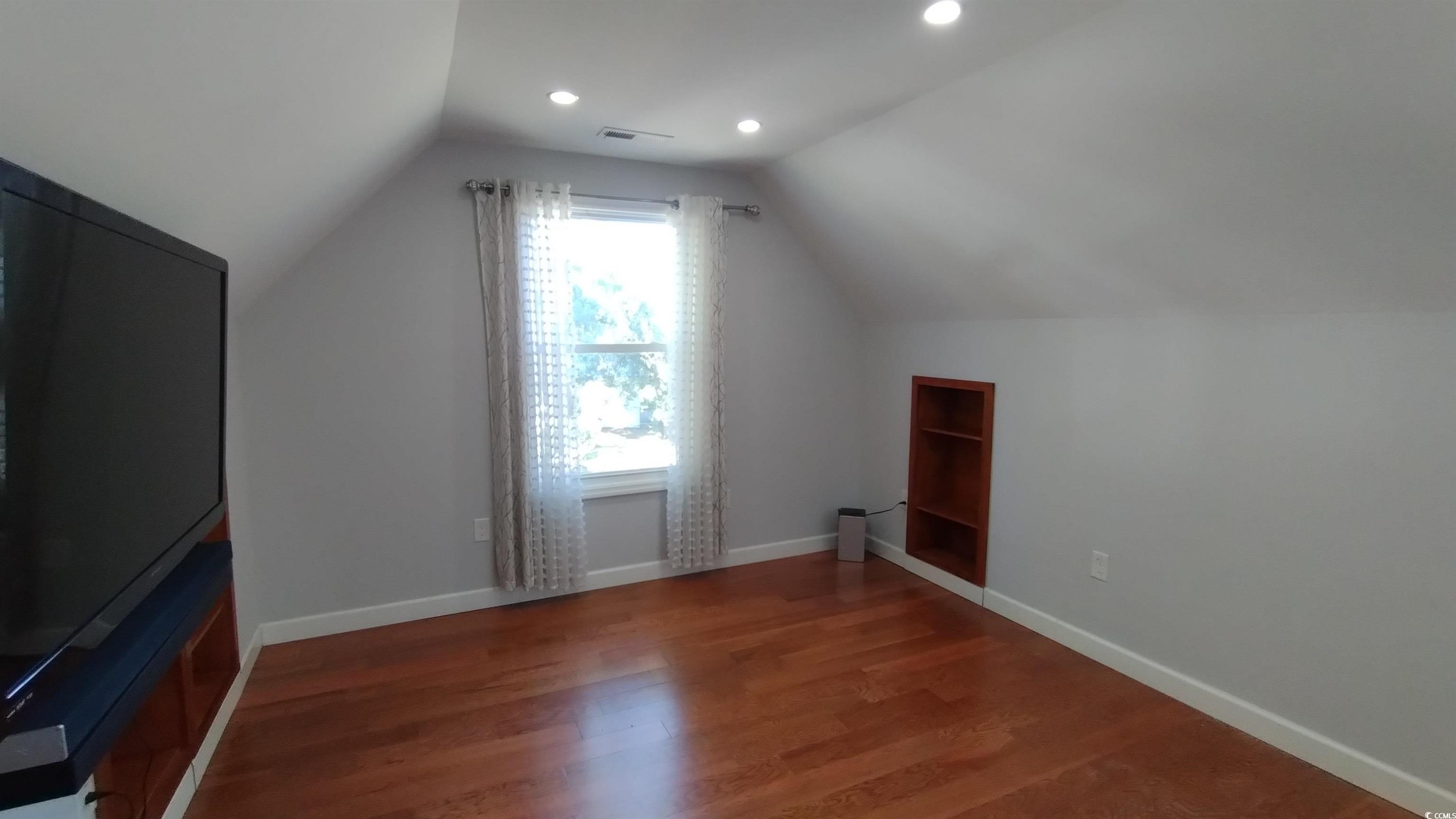 710 Yucca Ave. Property Photo 23