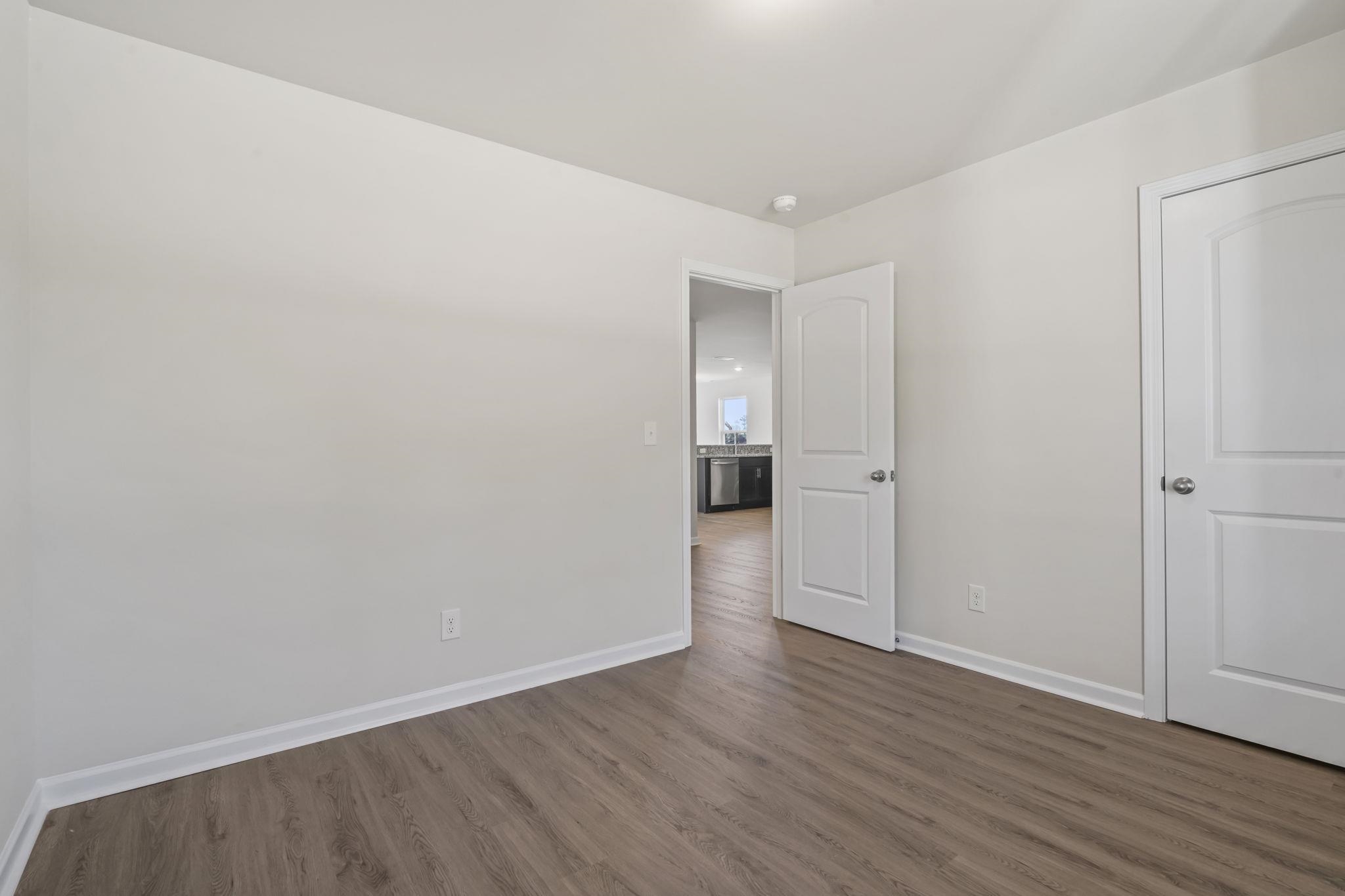 2642 Tansy Rd. Property Photo 3