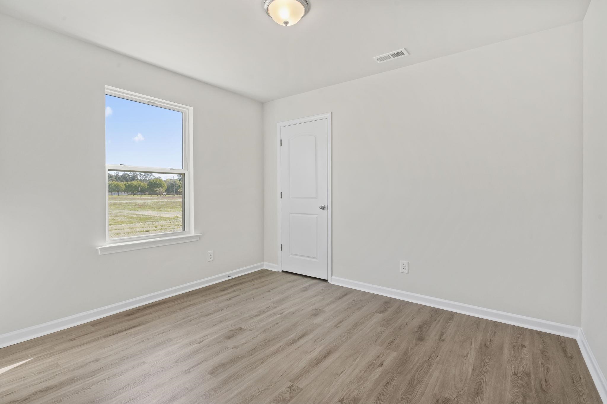 2642 Tansy Rd. Property Photo 5