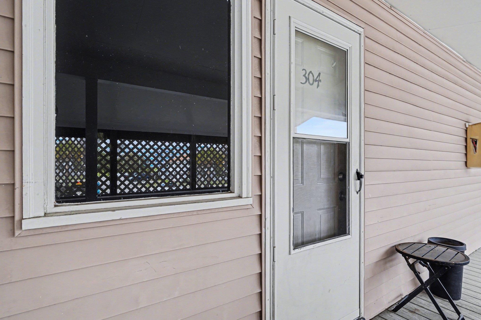 307 Flagg St. Property Photo 5