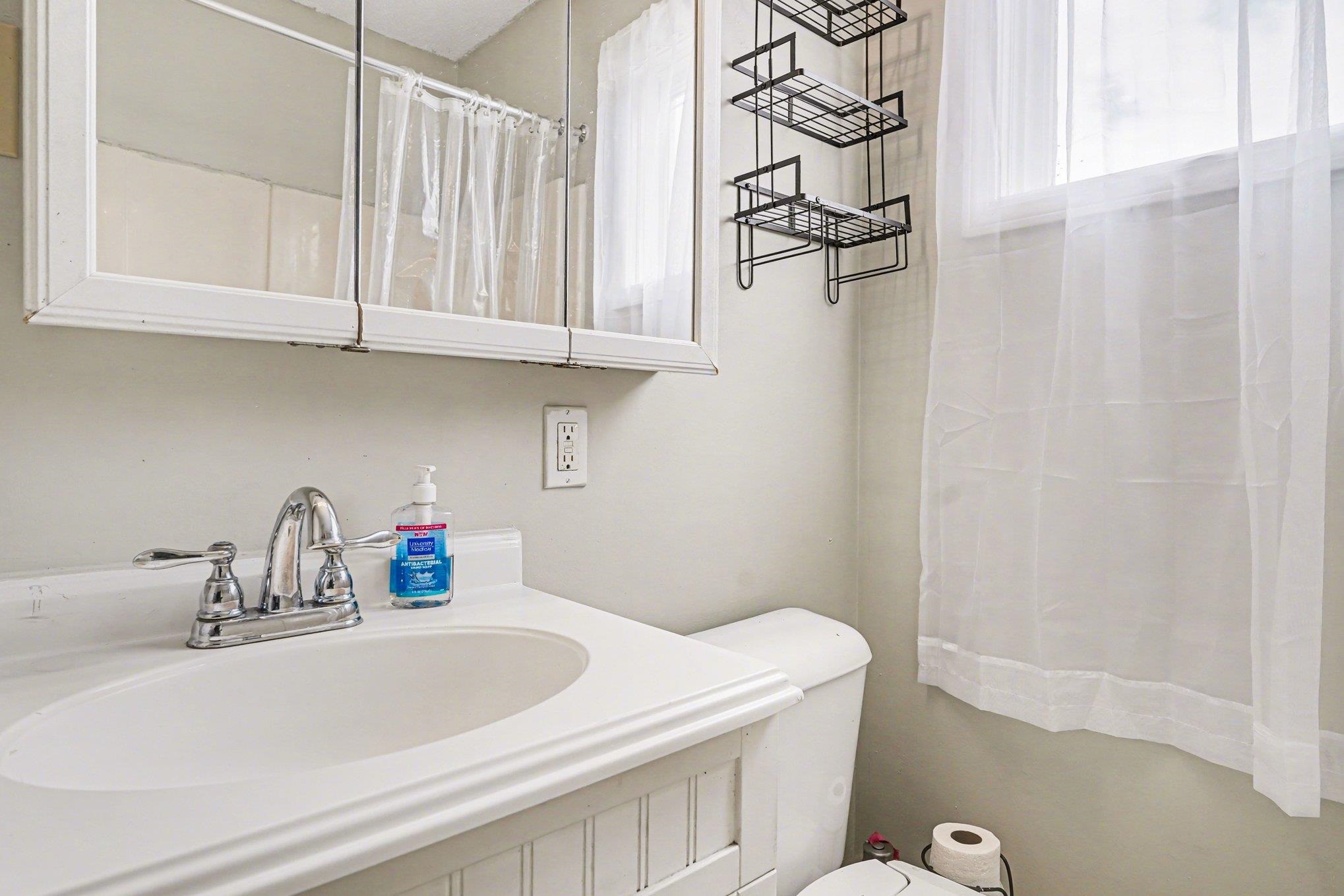 307 Flagg St. Property Photo 13