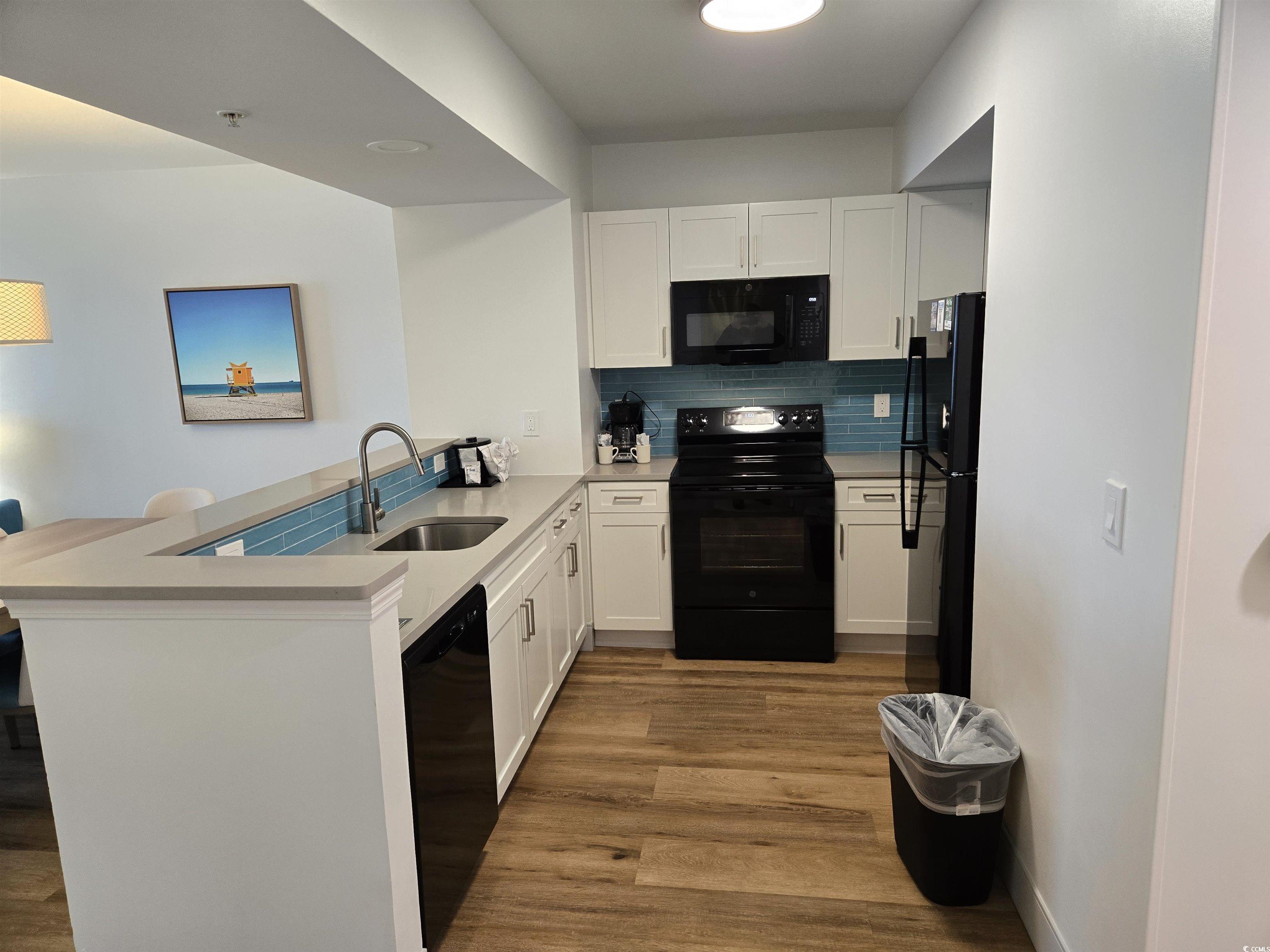 3000 Ocean Blvd. N Property Photo 13
