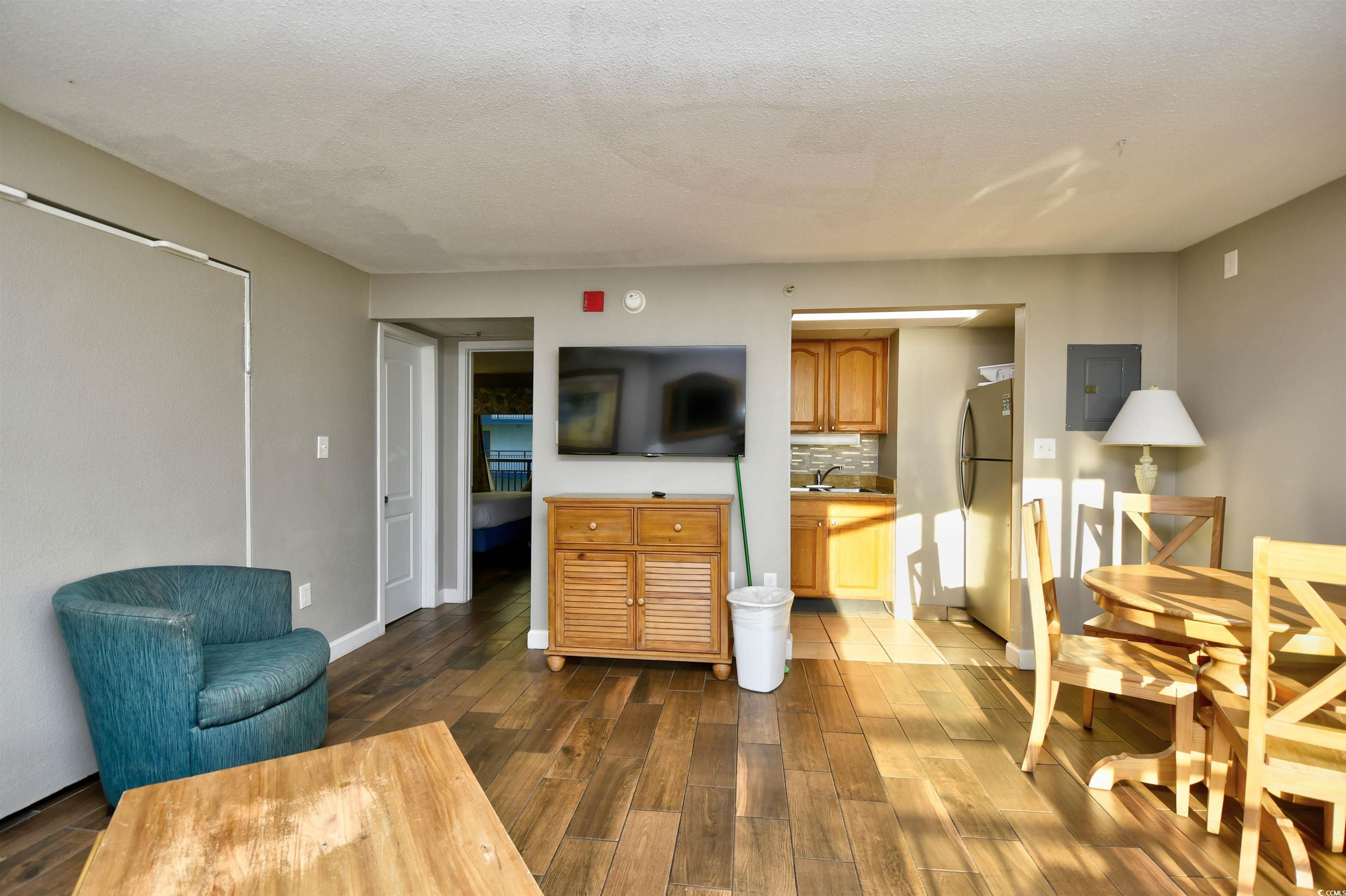 6804 N Ocean Blvd. Property Photo 7