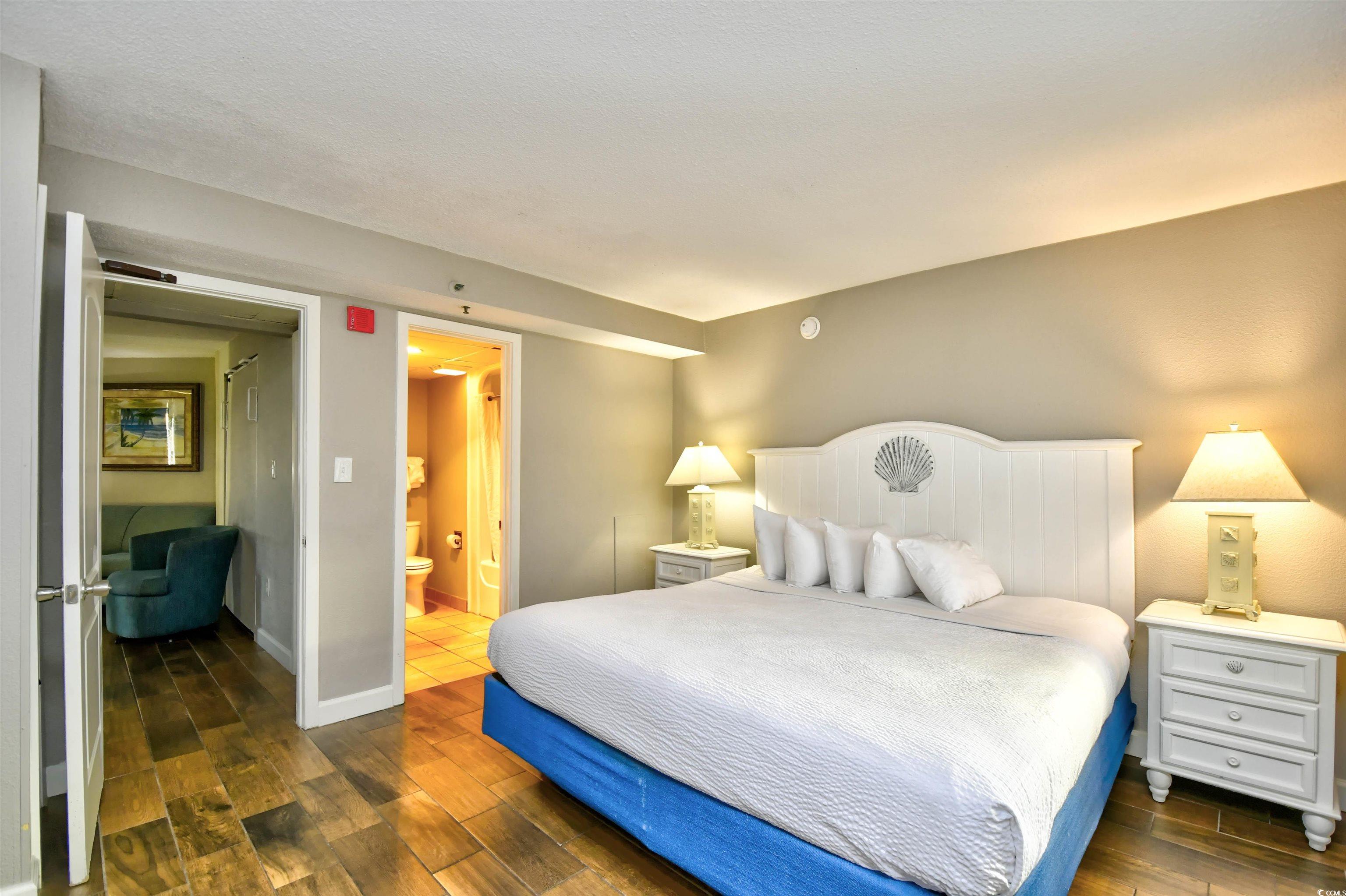 6804 N Ocean Blvd. Property Photo 11