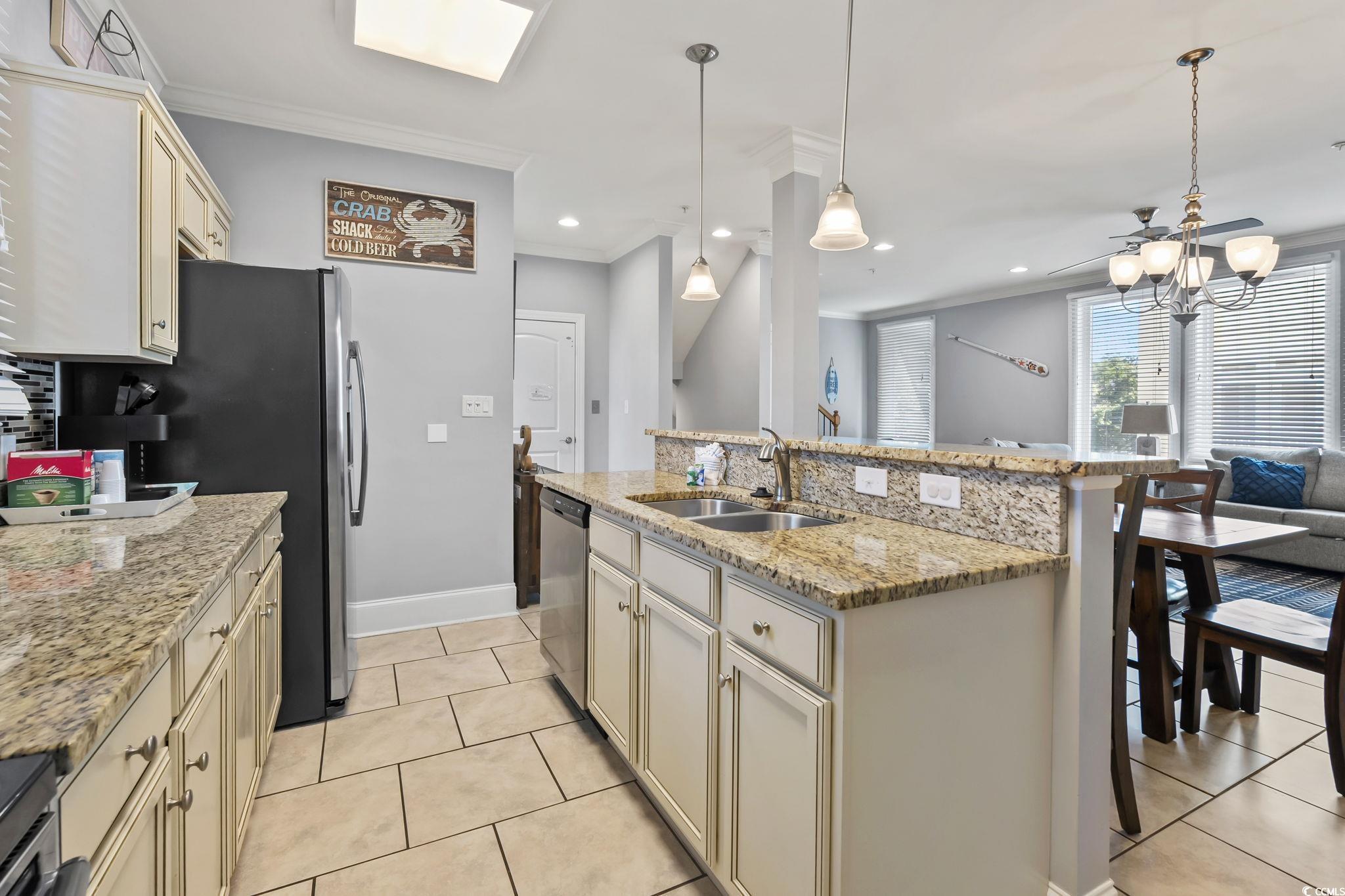 7401 N Ocean Blvd. Property Photo 8