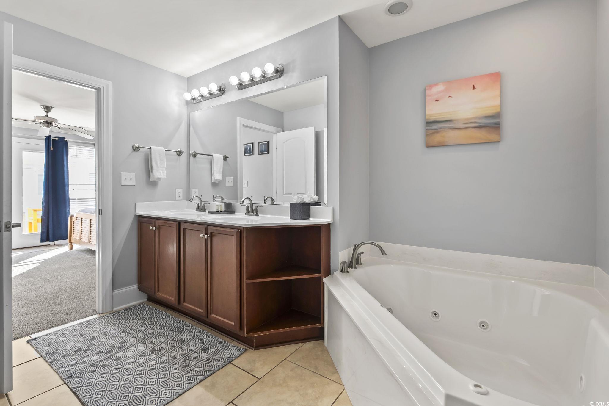7401 N Ocean Blvd. Property Photo 15
