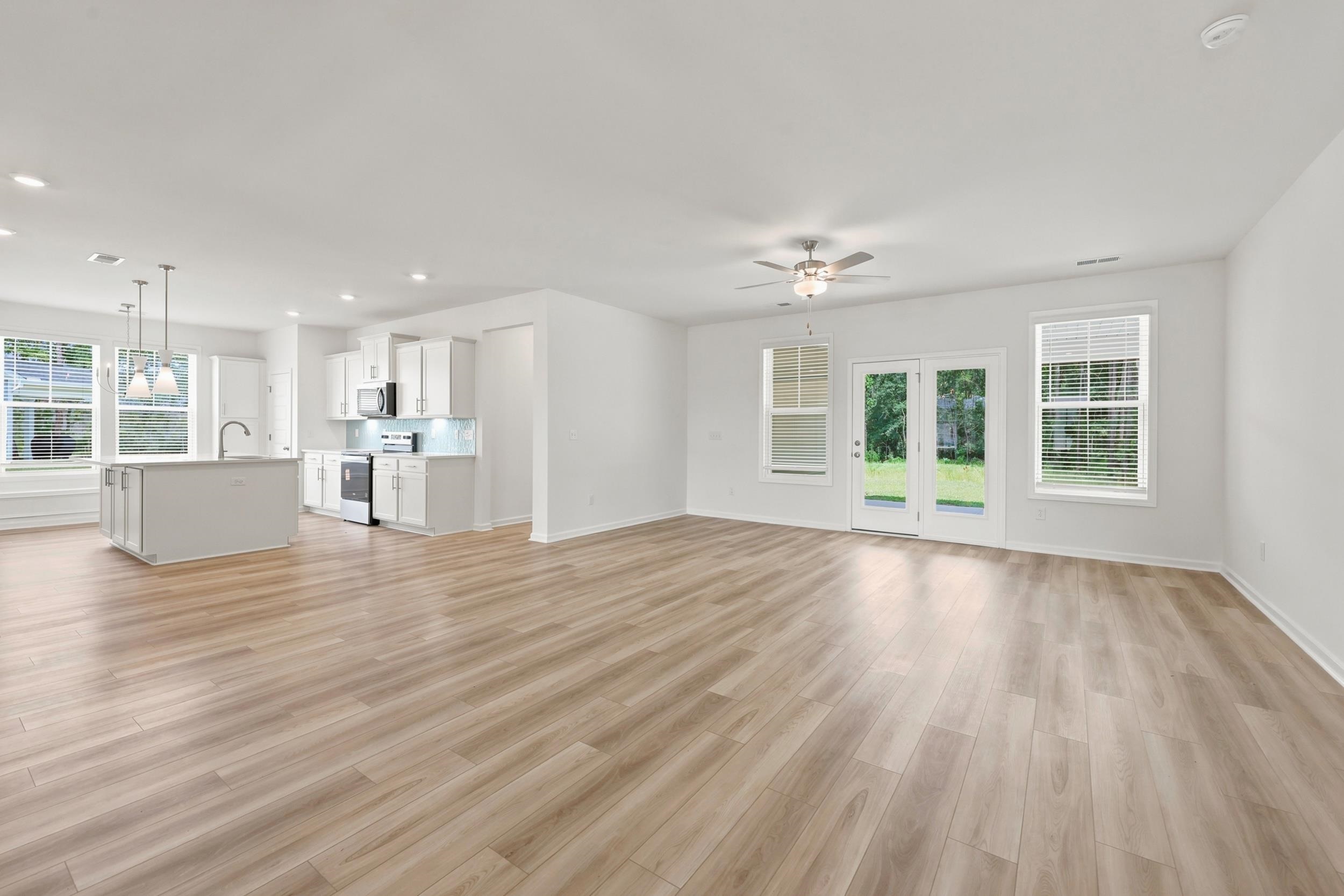 216 Blue Wing Court Property Photo 5