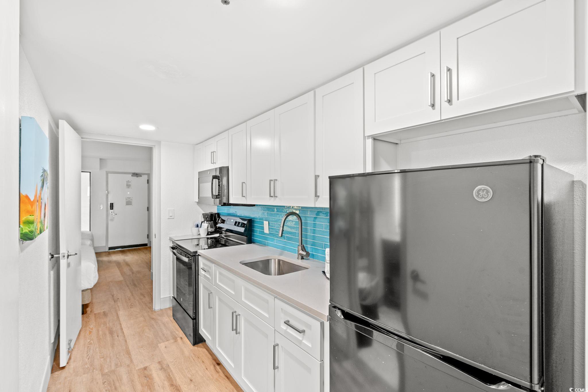 3000 N Ocean Blvd. N Property Photo 10