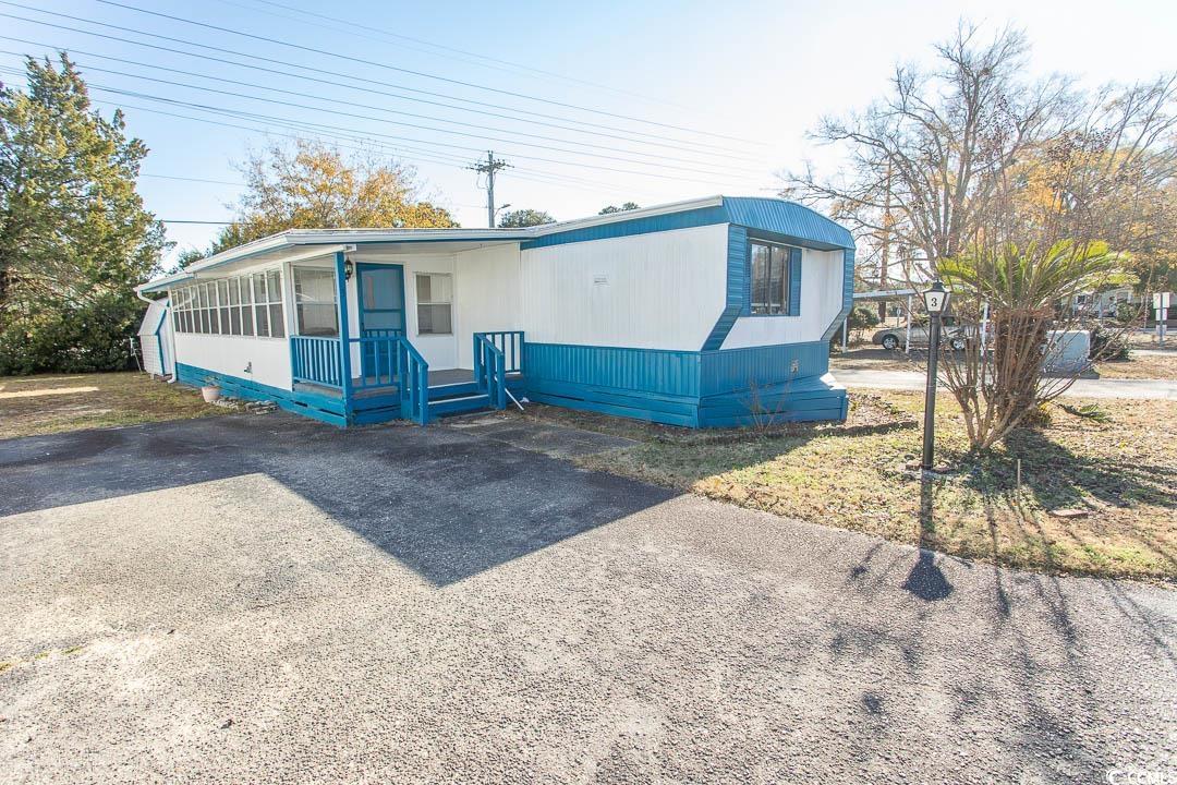 3 Burr Circle Property Photo 3