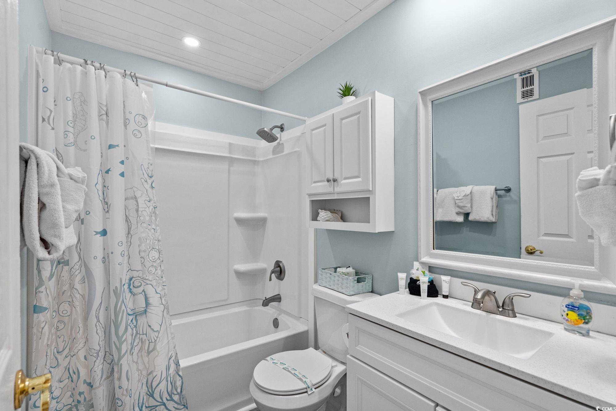 9501 Shore Dr. Property Photo 22