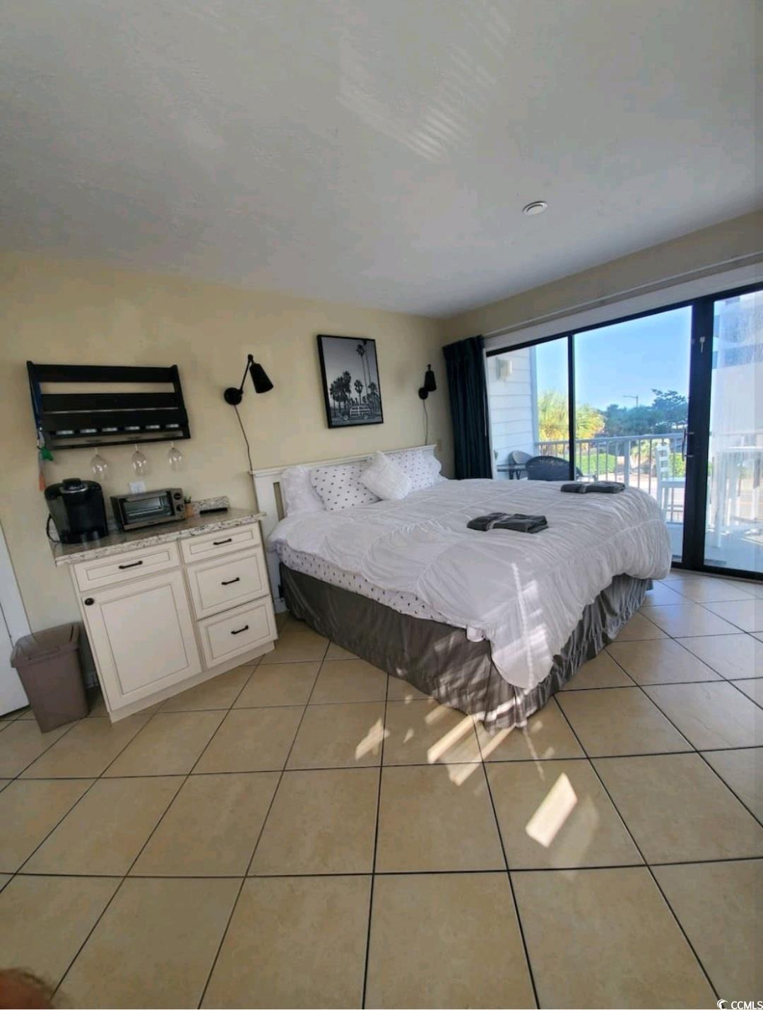 2000 S Ocean Blvd. S Property Photo 2