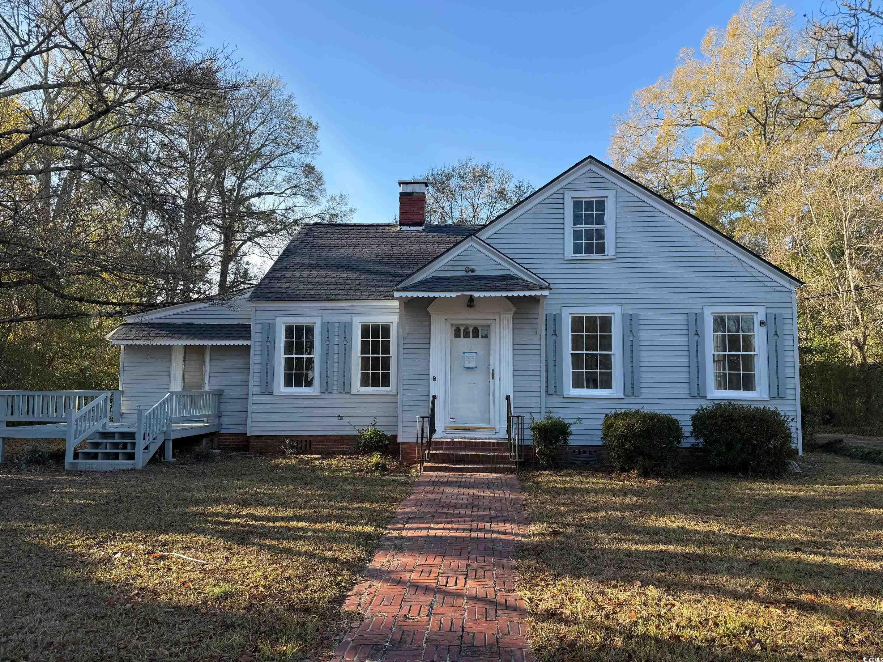 305 E Bamberg St. Property Photo 1