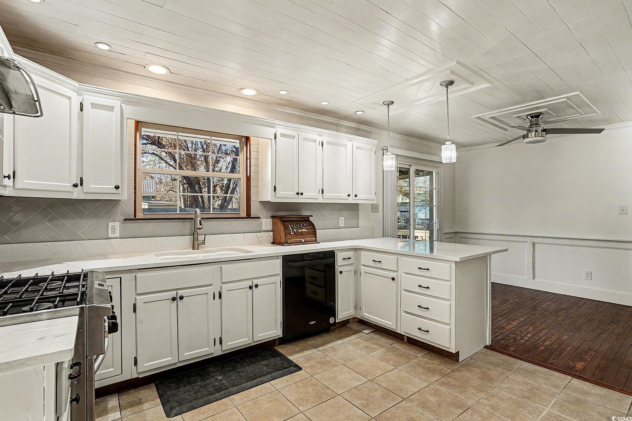 218 Busbee St. Property Photo 11