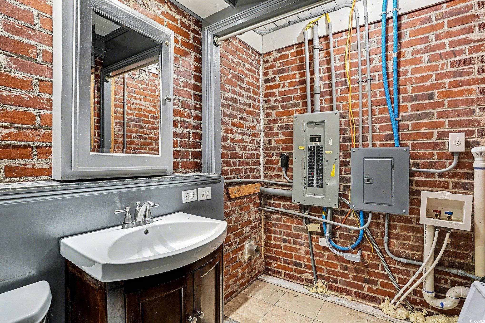 218 Busbee St. Property Photo 23