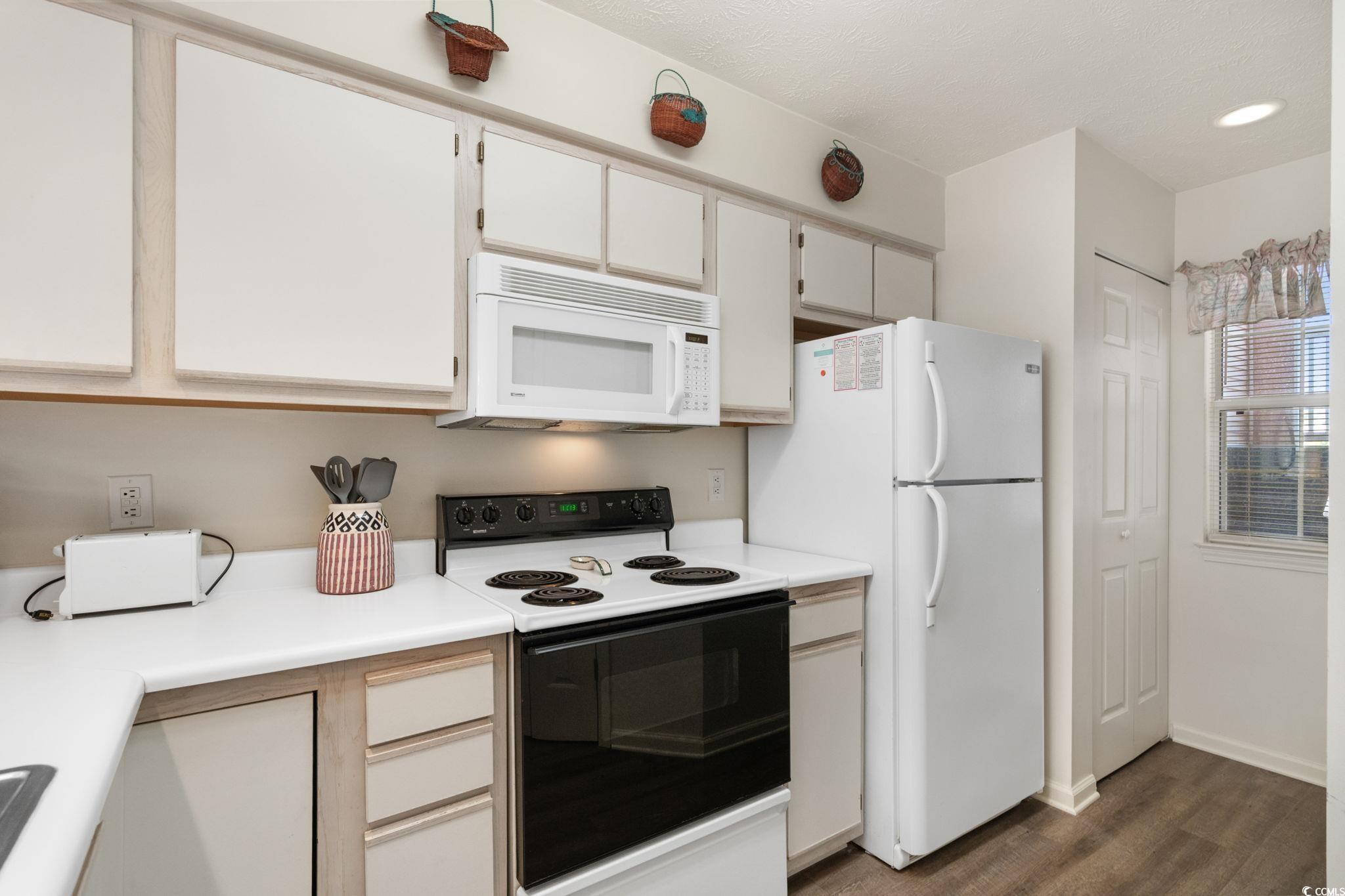 604 Waterway Village Blvd. Property Photo 14