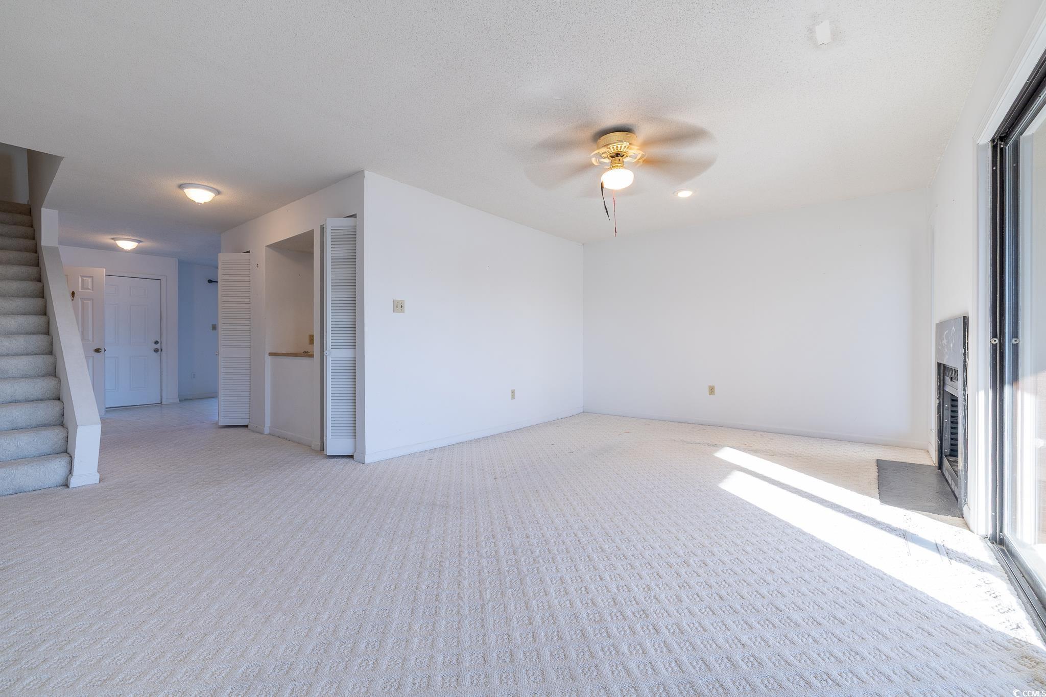 43 Pheasant Loop Property Photo 5