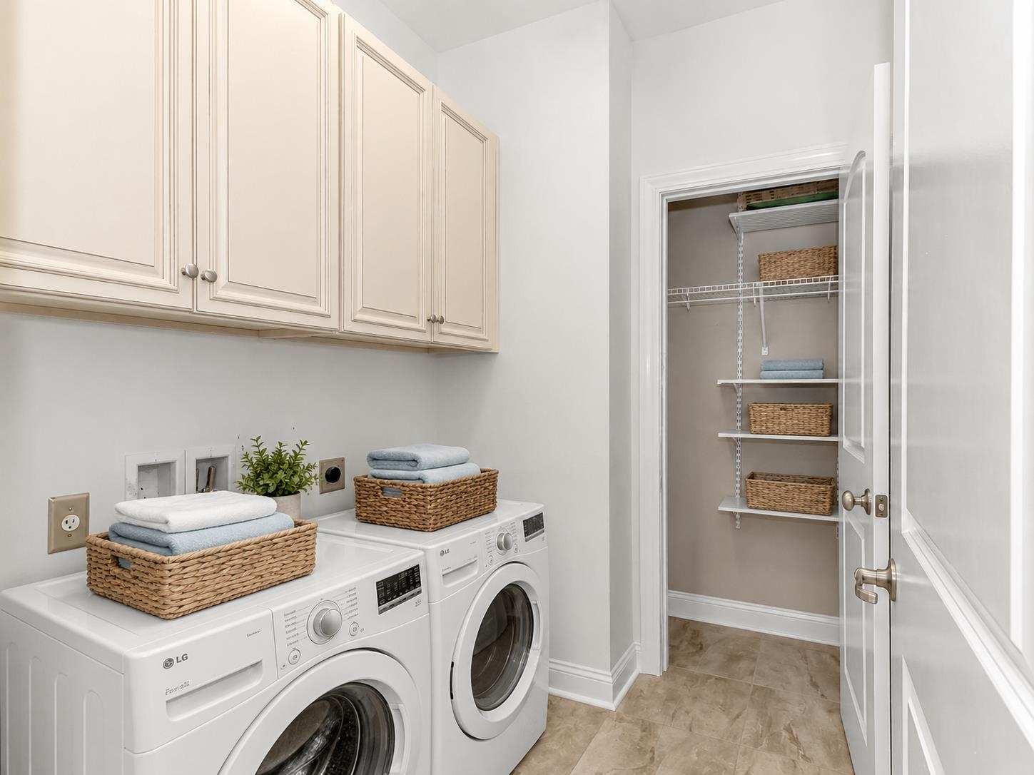 128 Puffin Dr. Property Photo 17