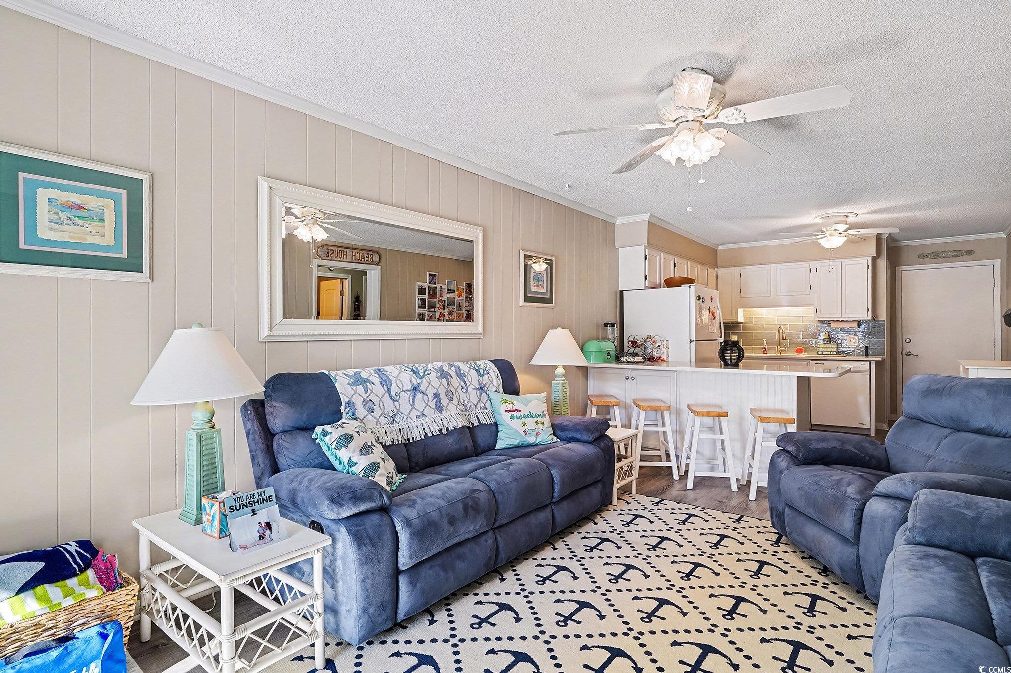 9670 Shore Dr. Property Photo 6