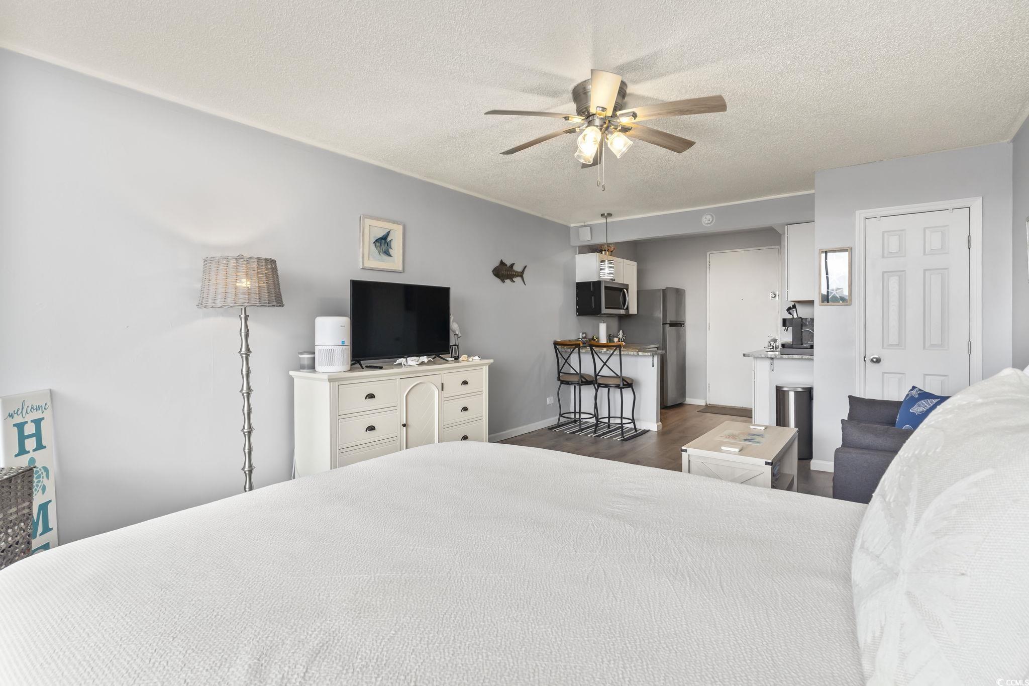 6803 N Ocean Blvd. Property Photo 9