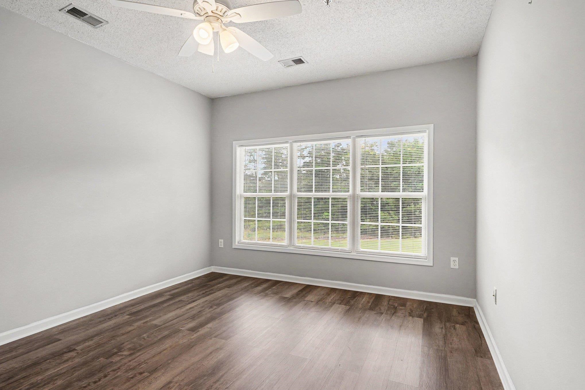 5864 Longwood Dr. Property Photo 24