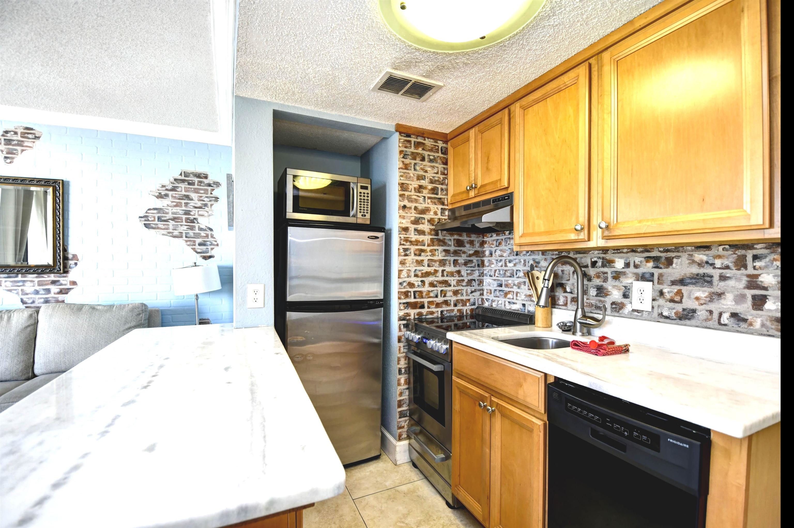 2310 N Ocean Blvd. Property Photo 7