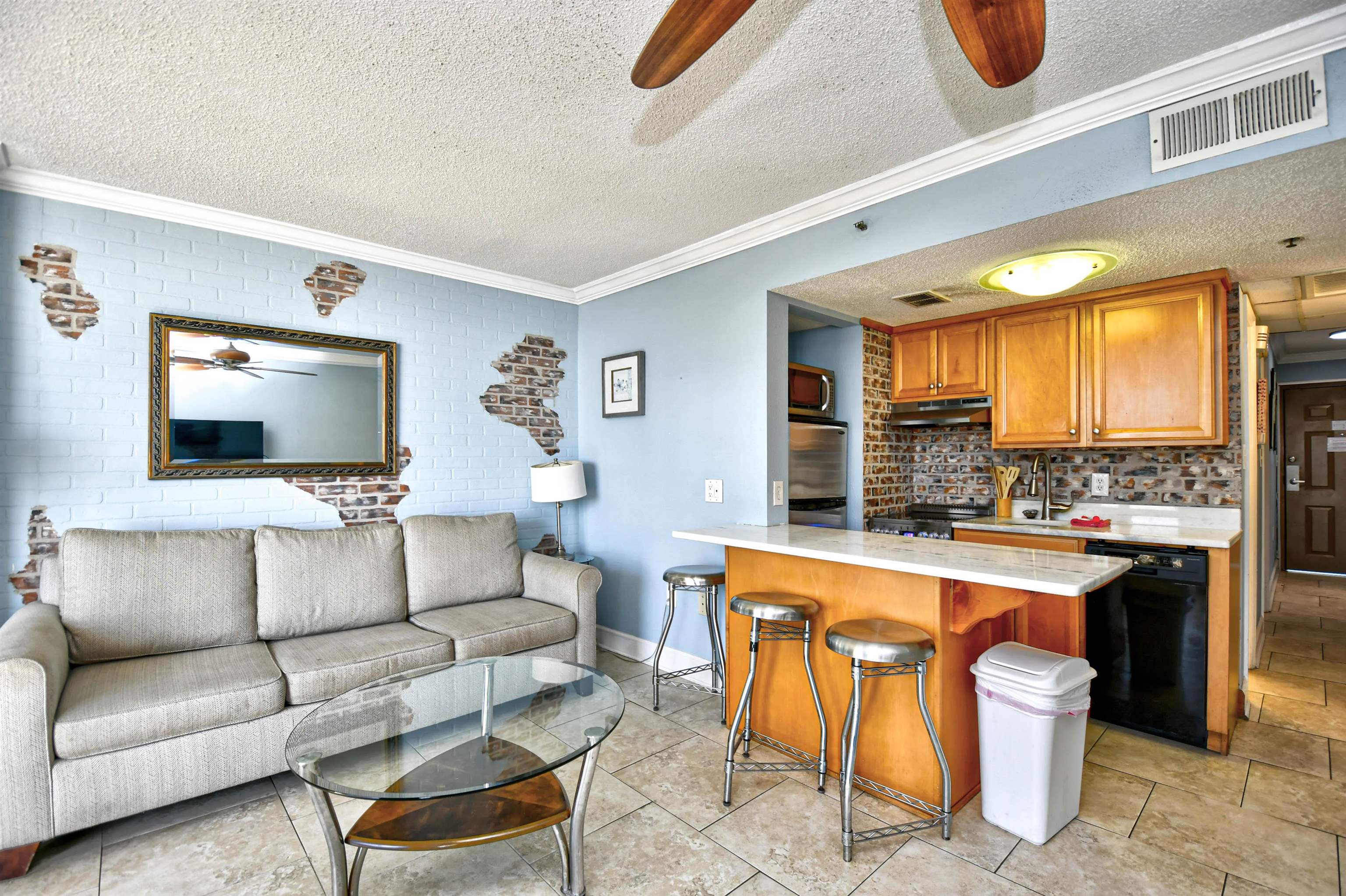 2310 N Ocean Blvd. Property Photo 9
