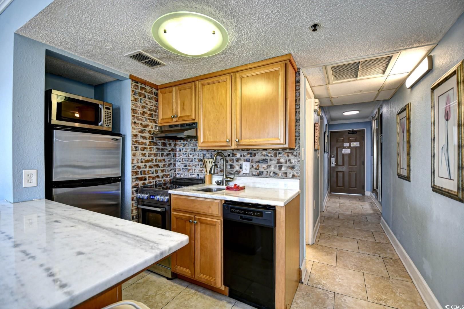 2310 N Ocean Blvd. Property Photo 10