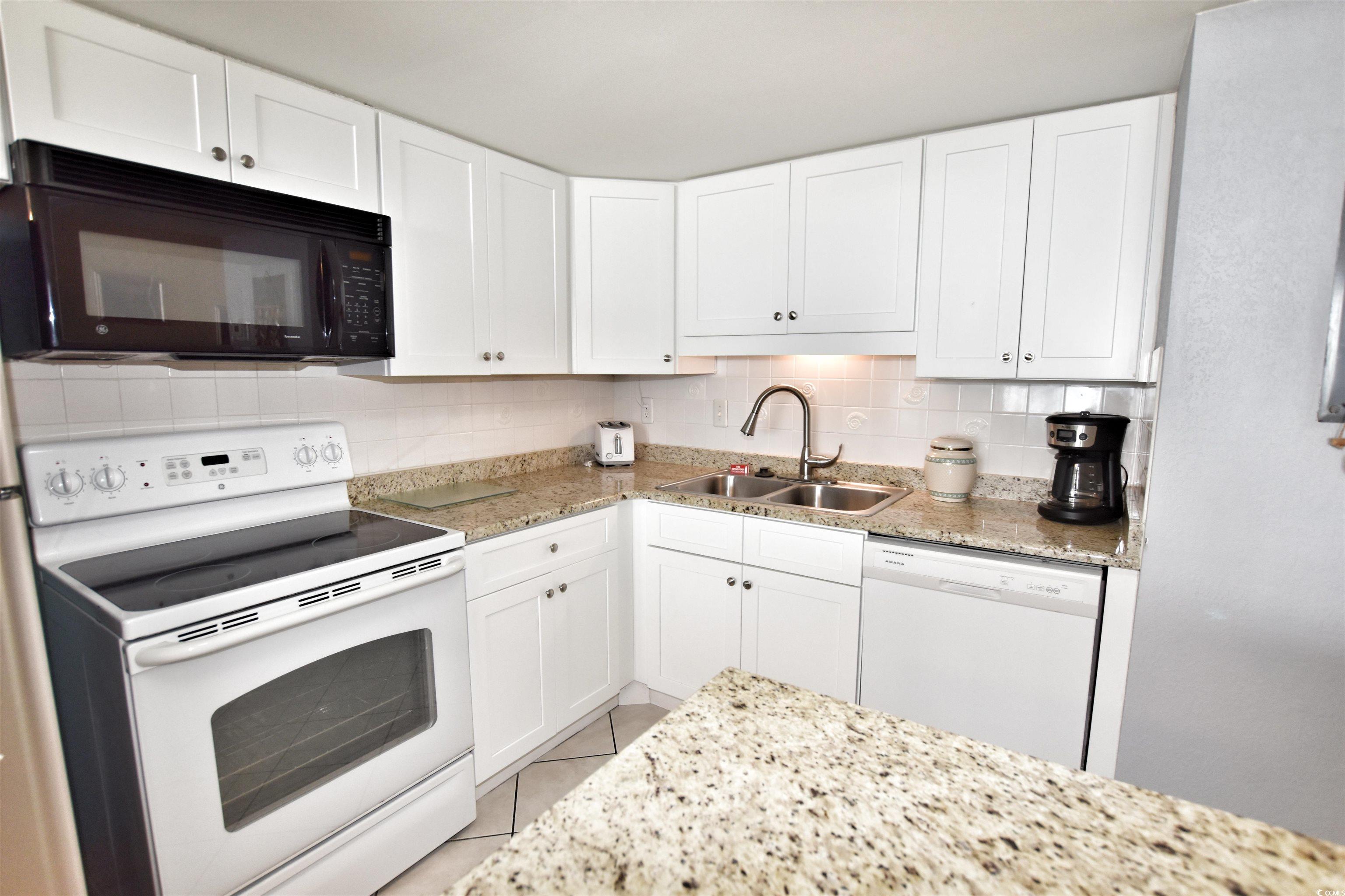 1012 N Waccamaw Dr. Property Photo 12